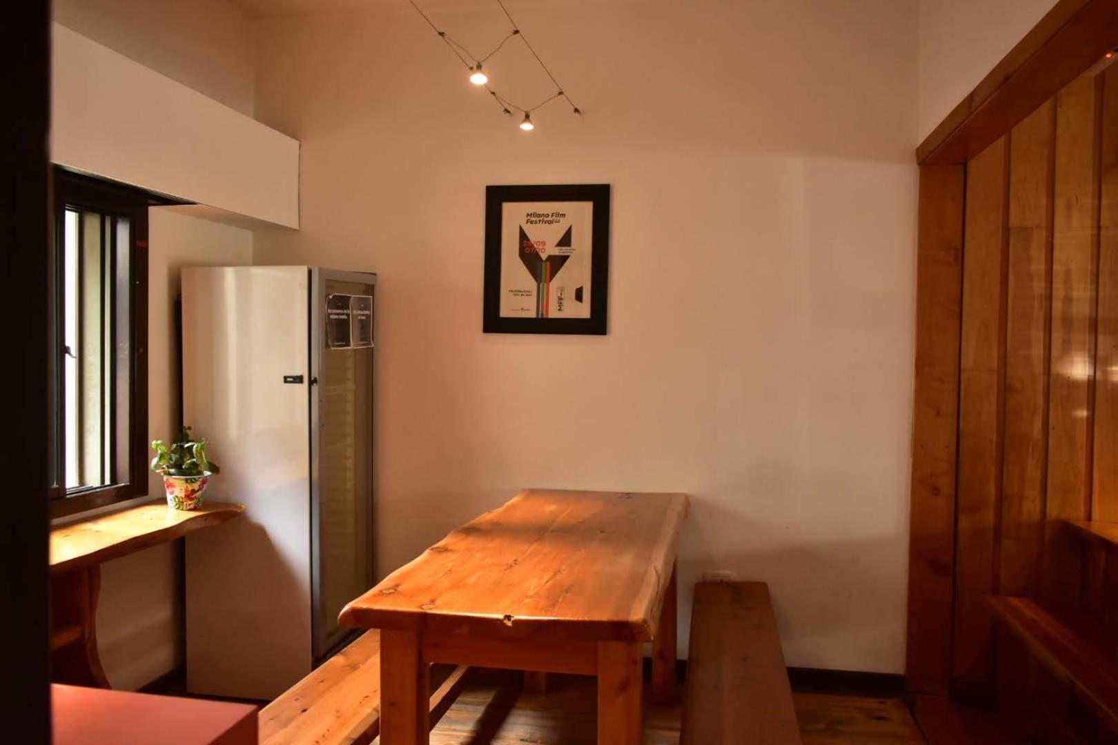Cinerama Hostel