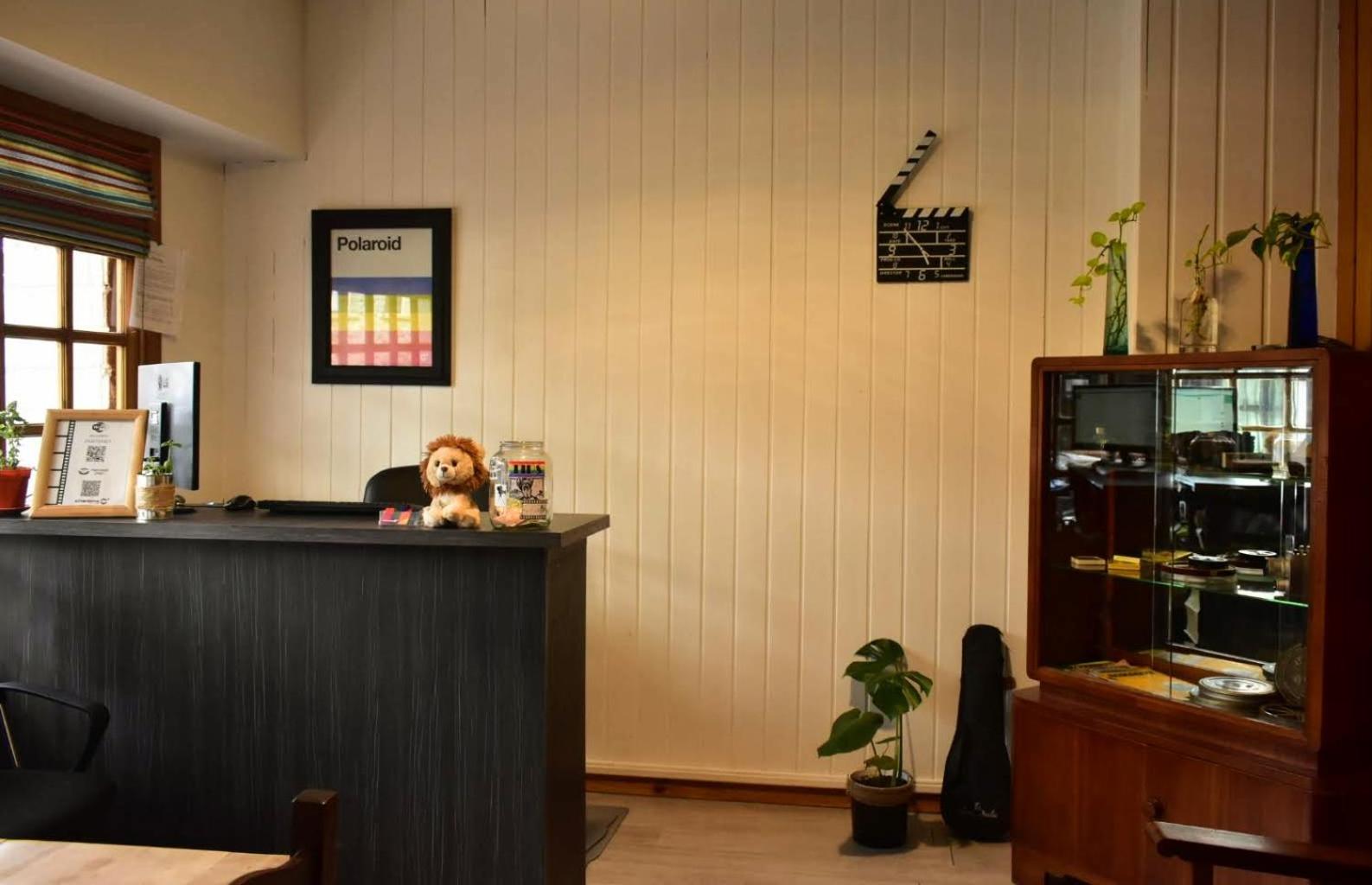 Cinerama Hostel