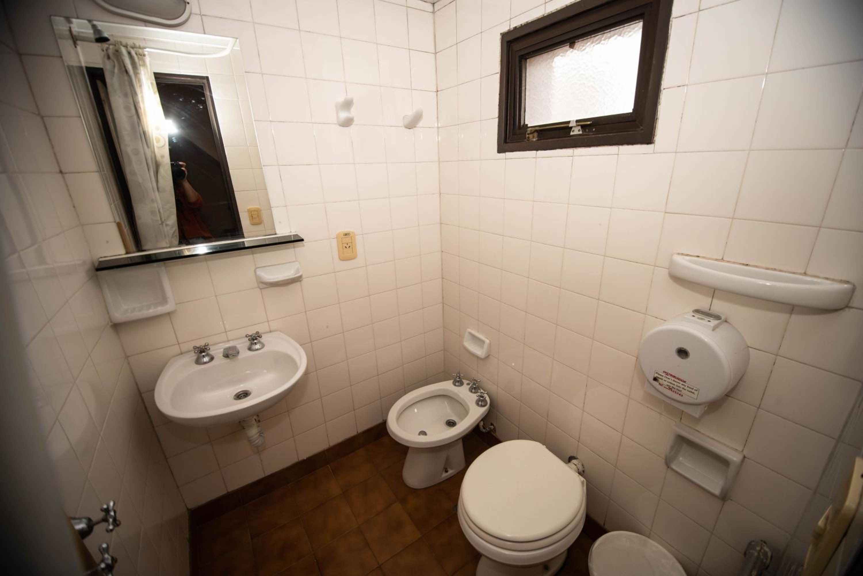 Cinerama Hostel