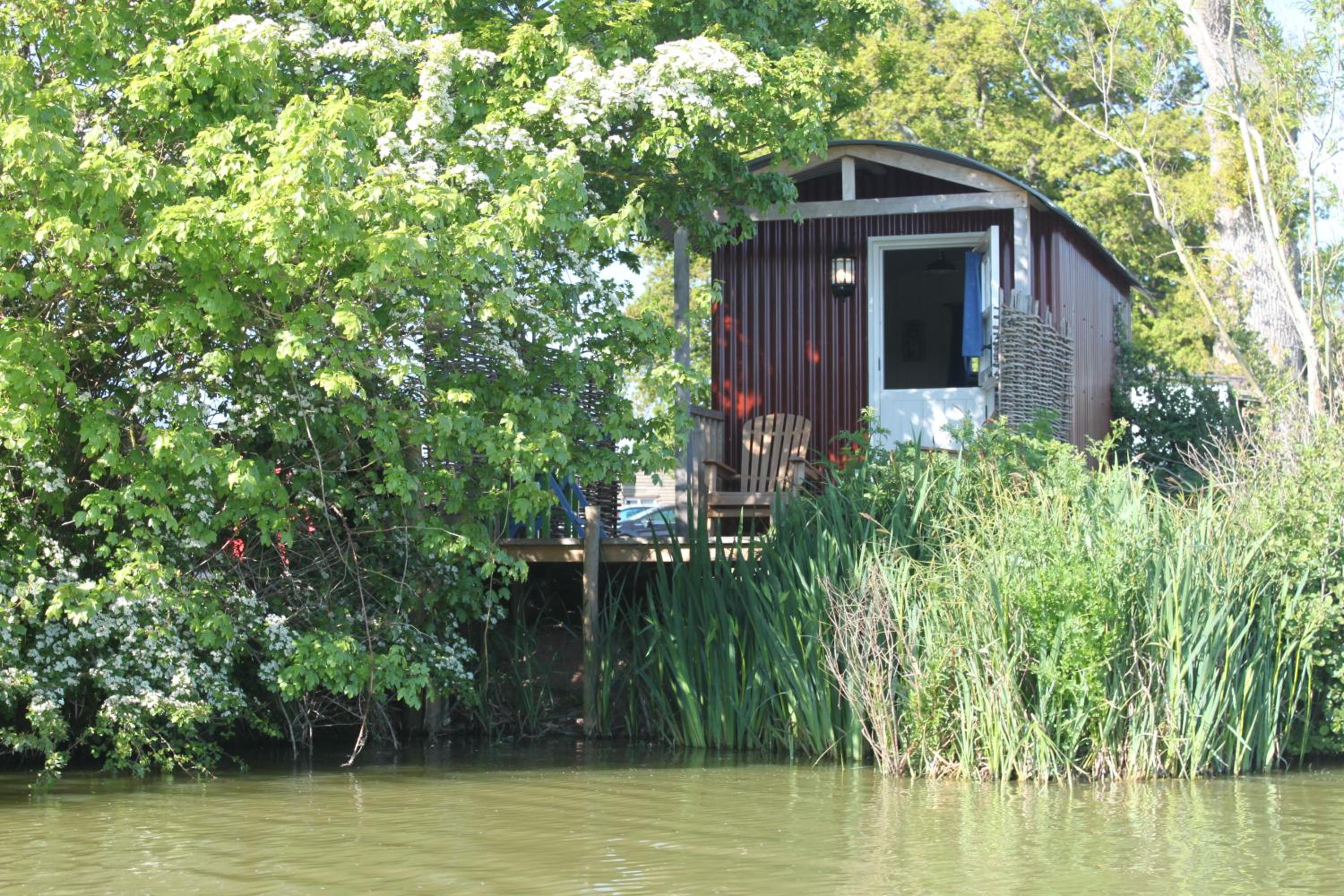 Sumners Ponds Fishery & Campsite