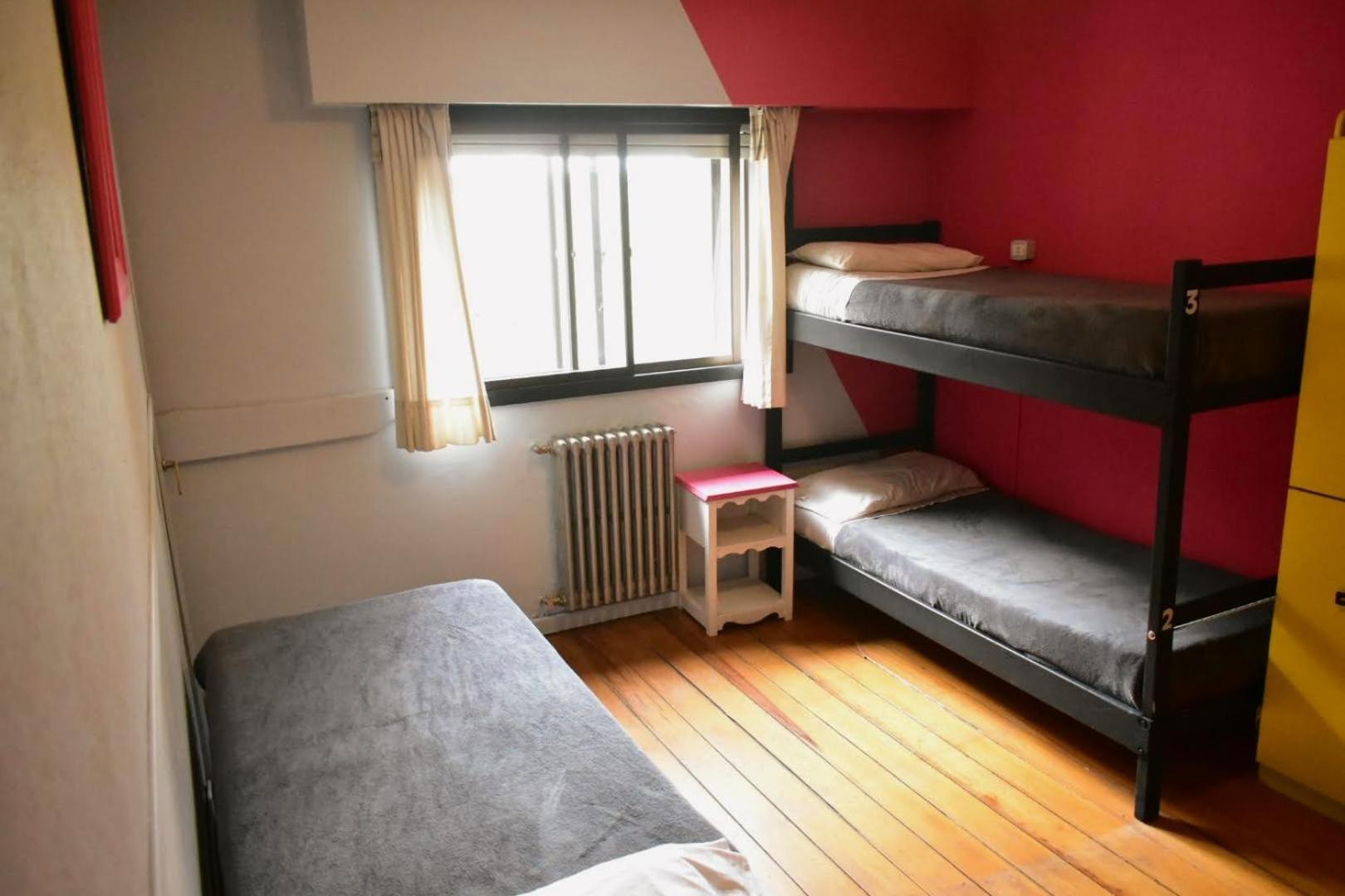 Cinerama Hostel