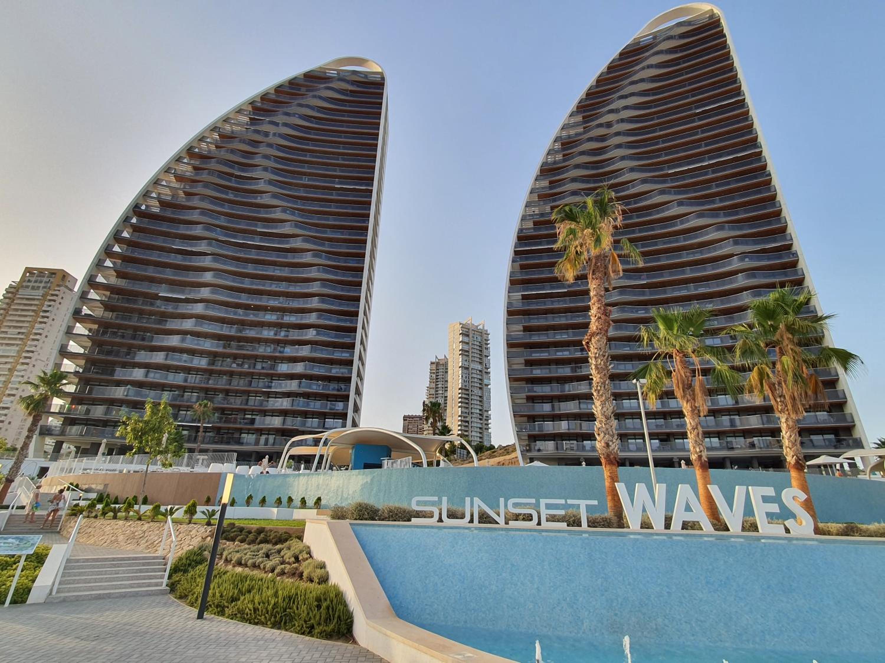 Sunset Waves Benidorm by KalmaRent