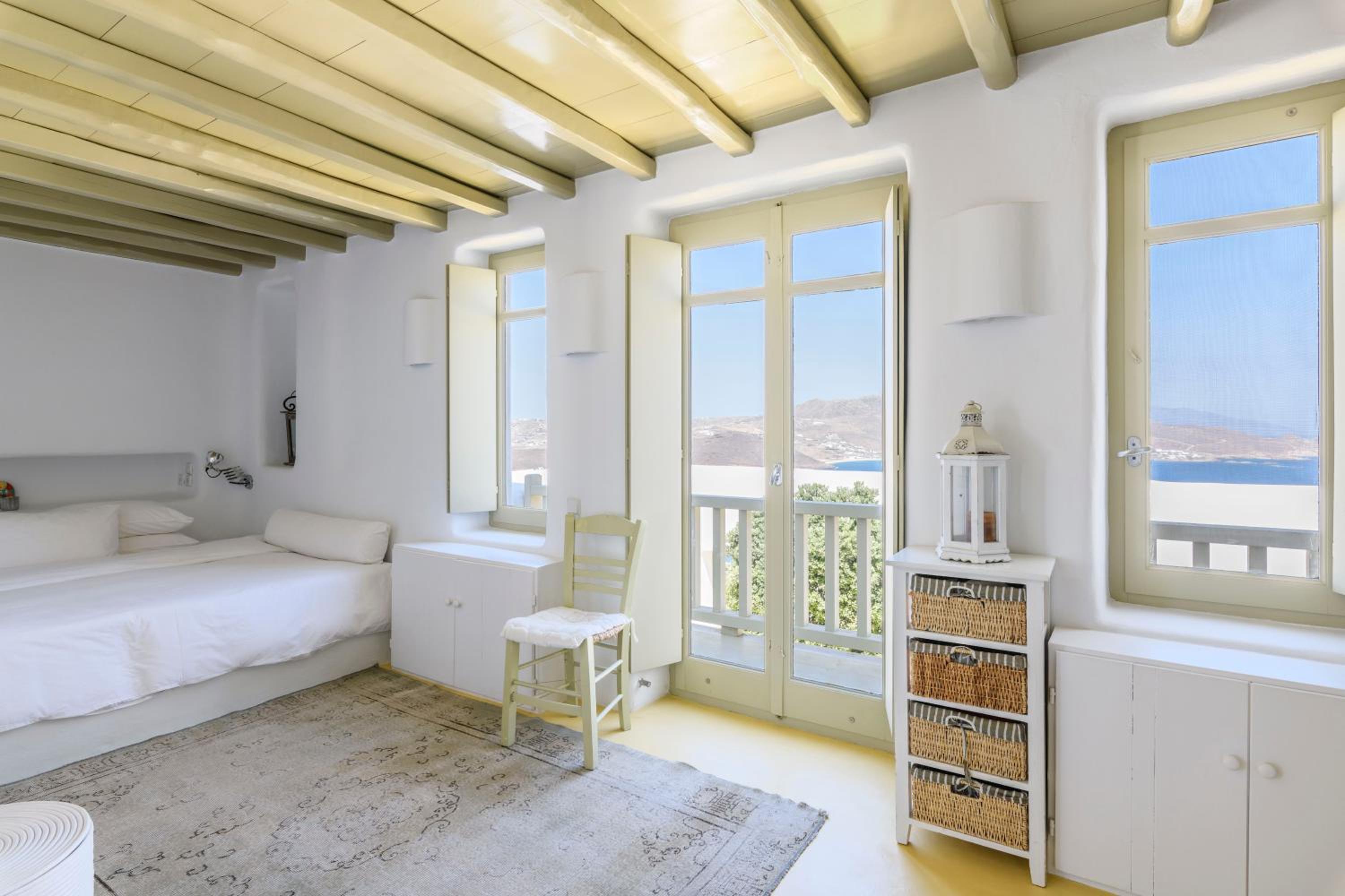 Villa Isabella Family villa close to the beach view 2