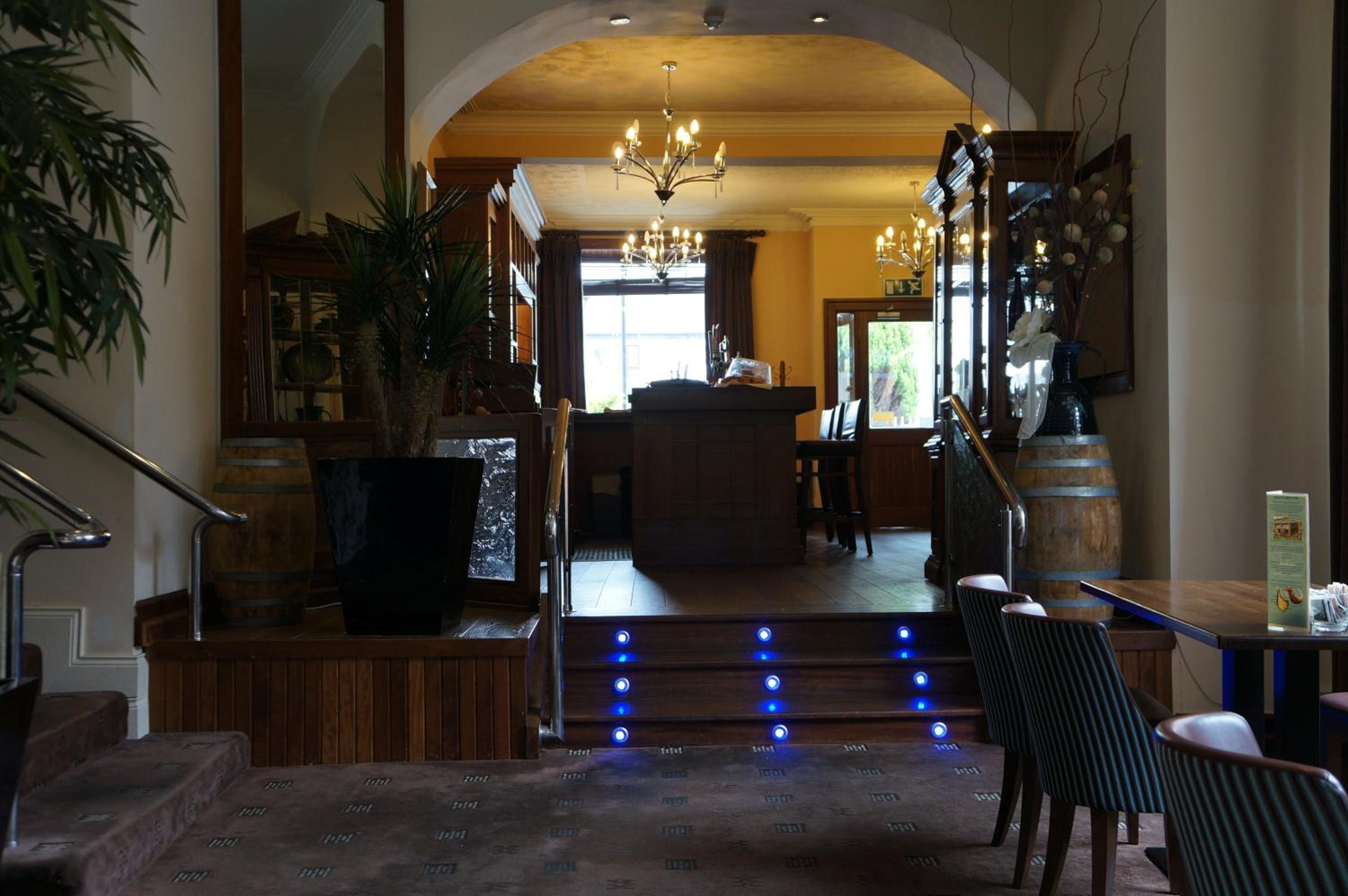 Jacksons Restaurant and Accommodation view 2