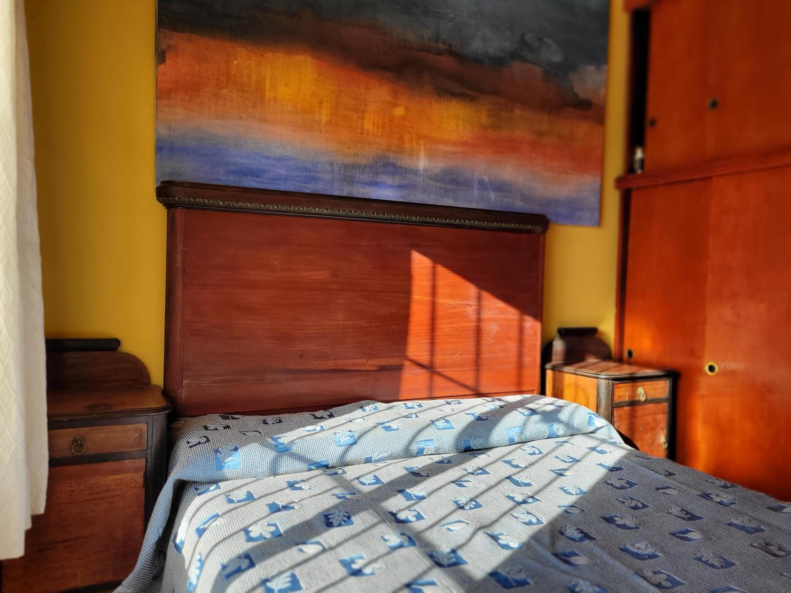 Casa Amarrilla
