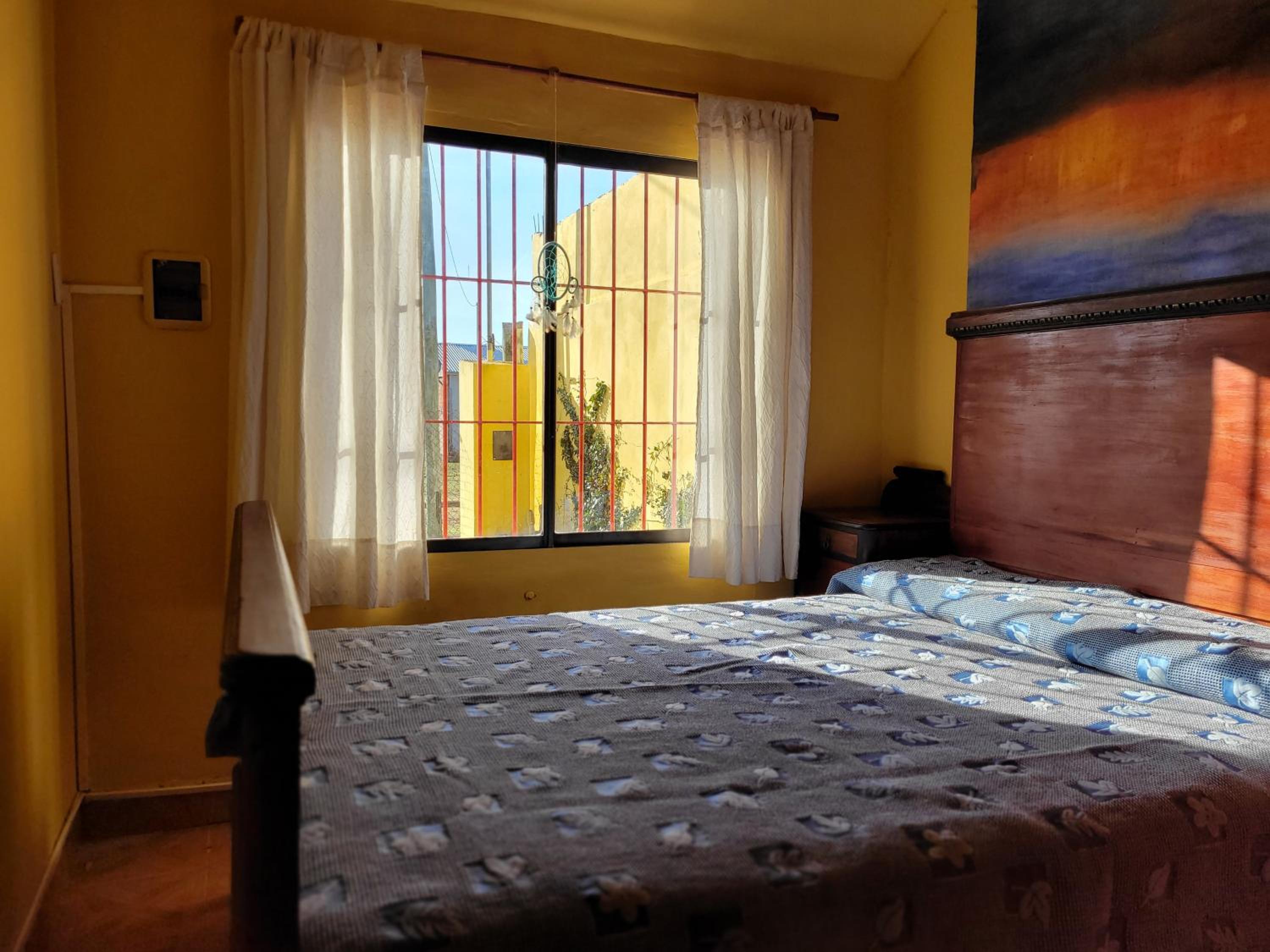 Casa Amarrilla