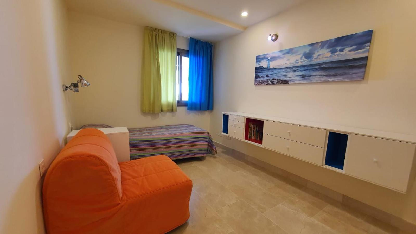 Magnolia Luxury Apartment by AltamarHomes