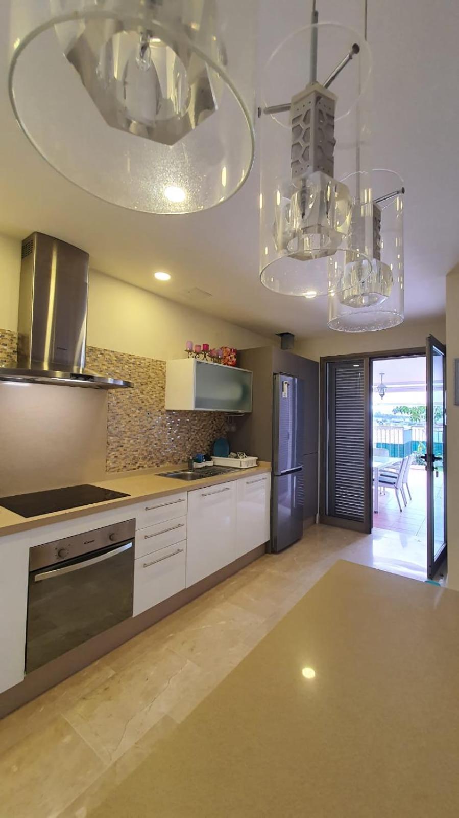Magnolia Luxury Apartment by AltamarHomes
