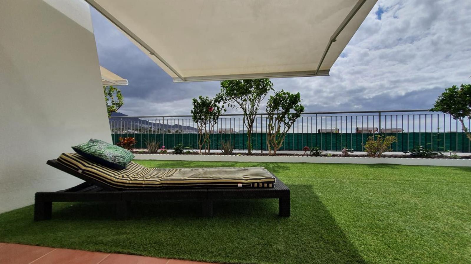 Magnolia Luxury Apartment by AltamarHomes