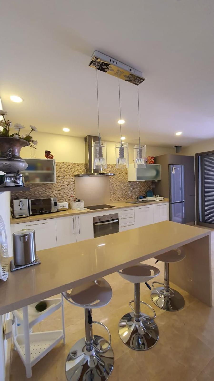 Magnolia Luxury Apartment by AltamarHomes