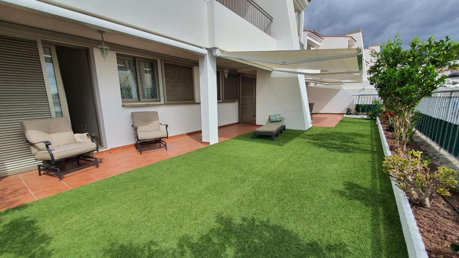 Magnolia Luxury Apartment by AltamarHomes