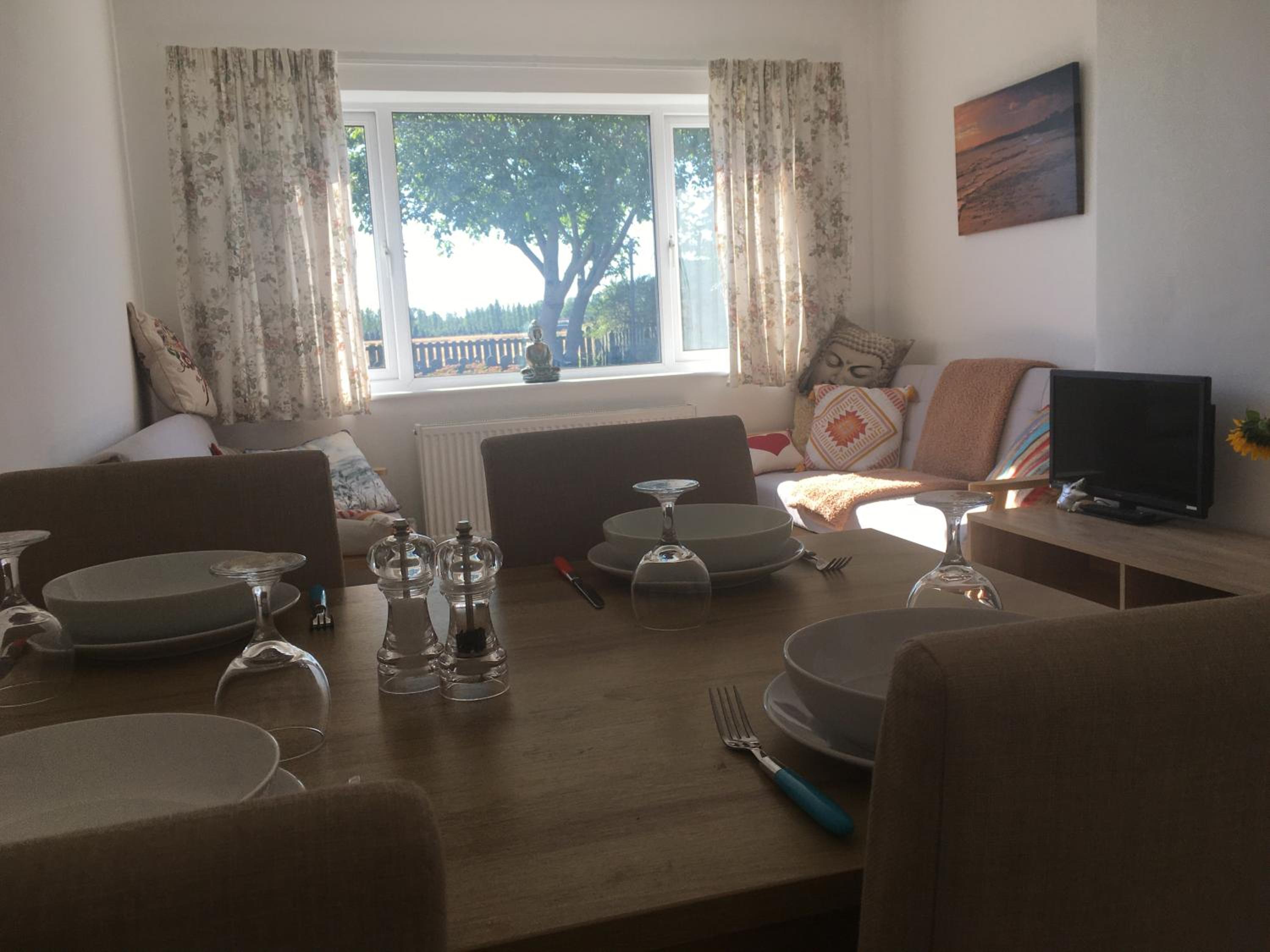 Simla Bungalow, Tetney, Spacious Parking, Private Garden
