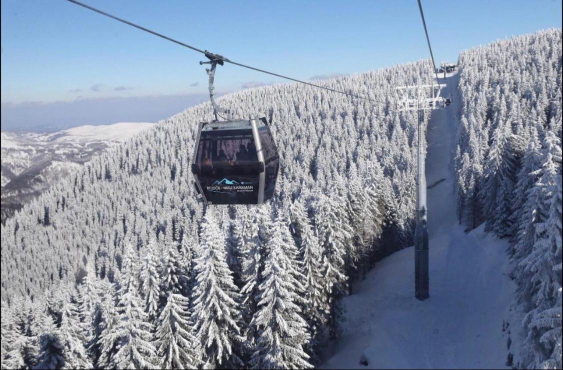 APARTMENTS FOKA & SPA - 600m from Gondola ski lift view 3