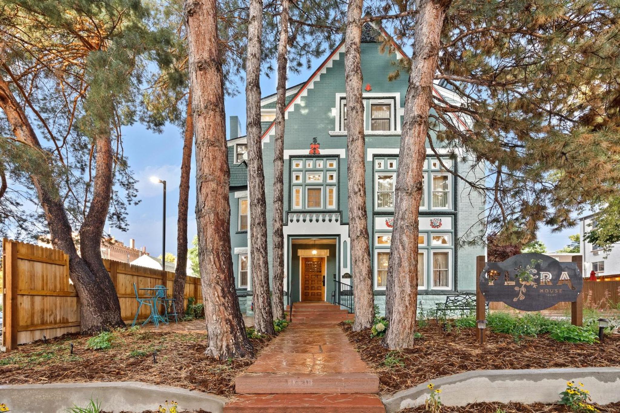 Hotel Flora House Denver