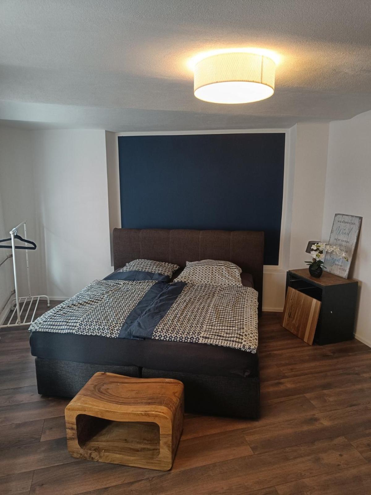 Apartments & möblierte Zimmer in Kahl am Main, Self-Check-In, W-Lan, Küchenzeile für Selbstversorgung, PKW-Platz