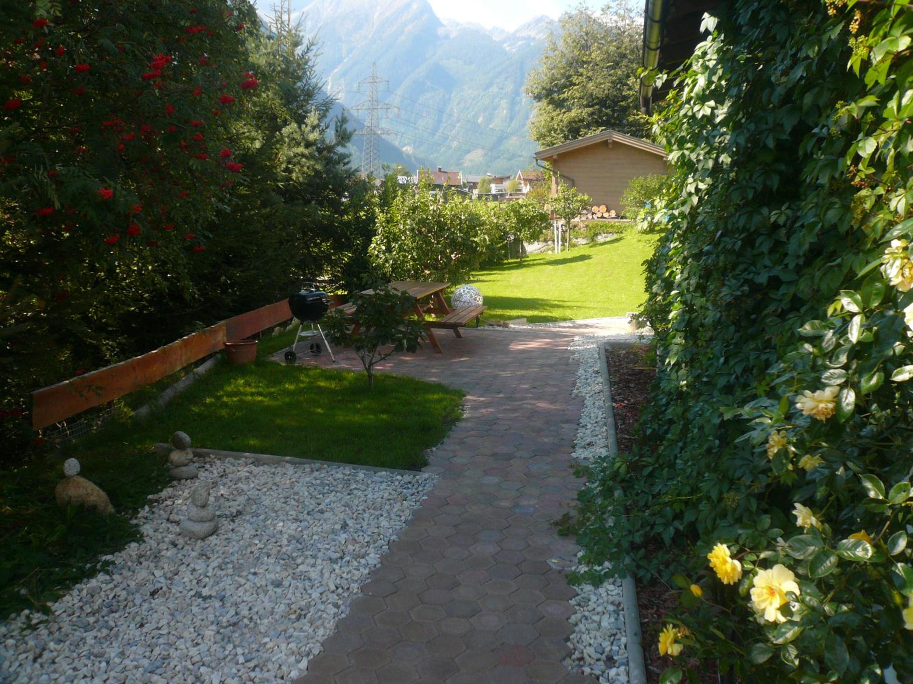 Photo 26