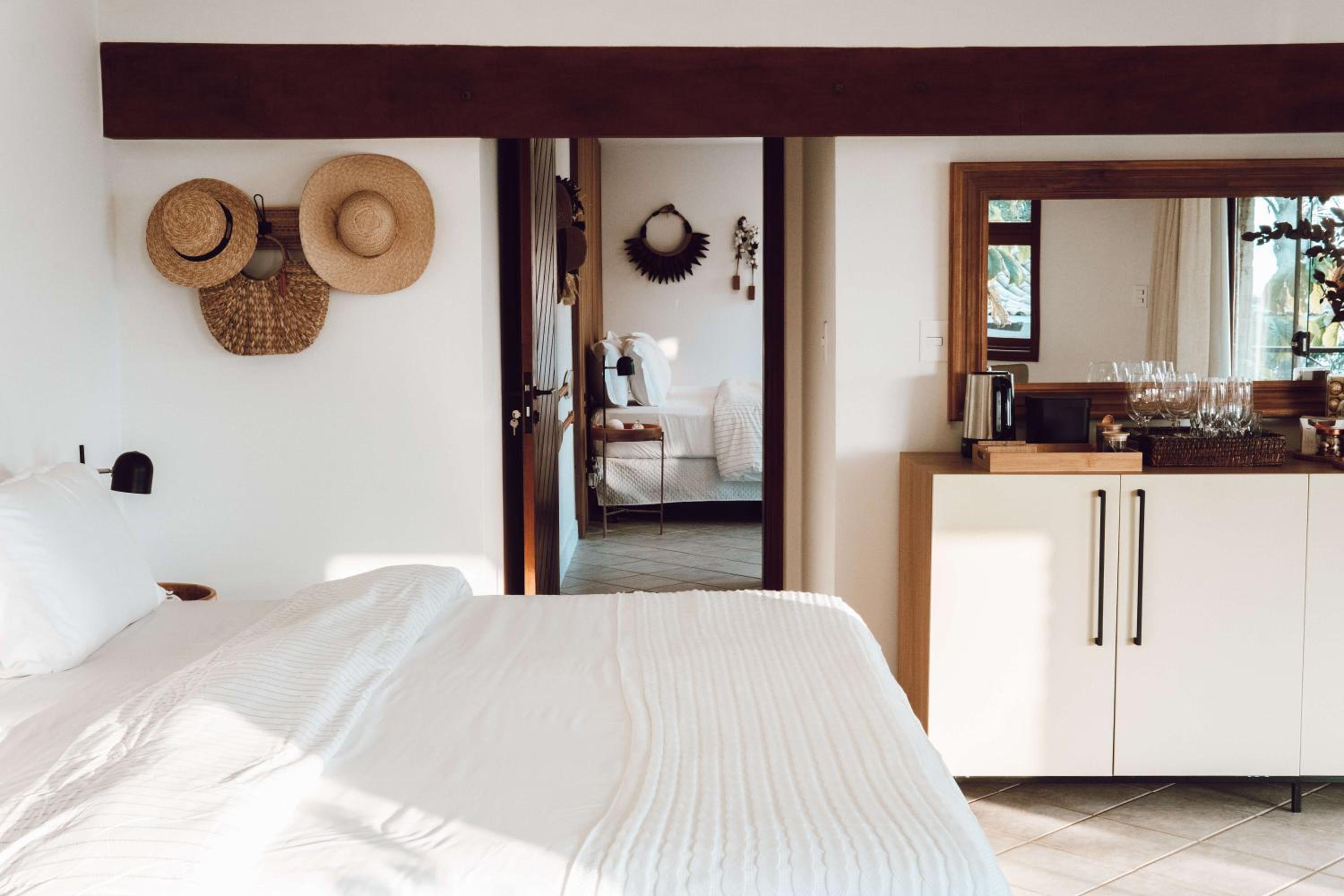 Naatooh Guest Houses