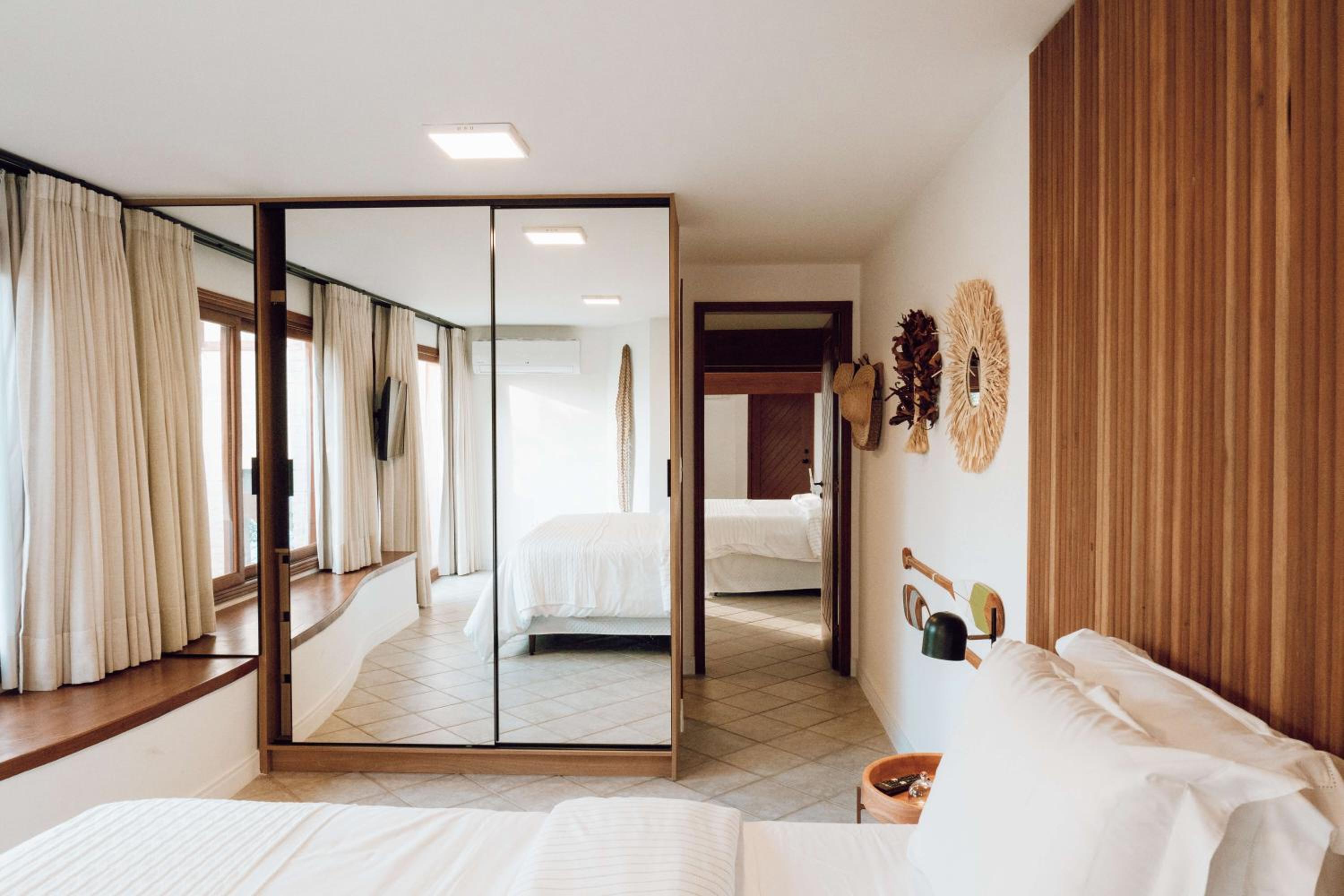 Naatooh Guest Houses