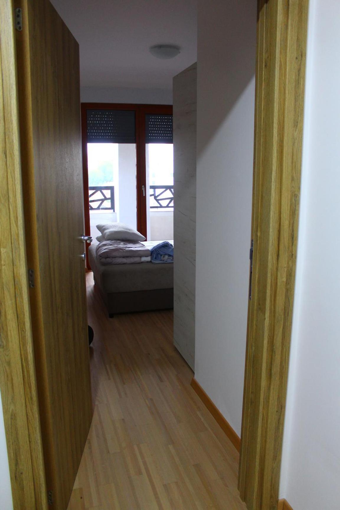 Photo 37