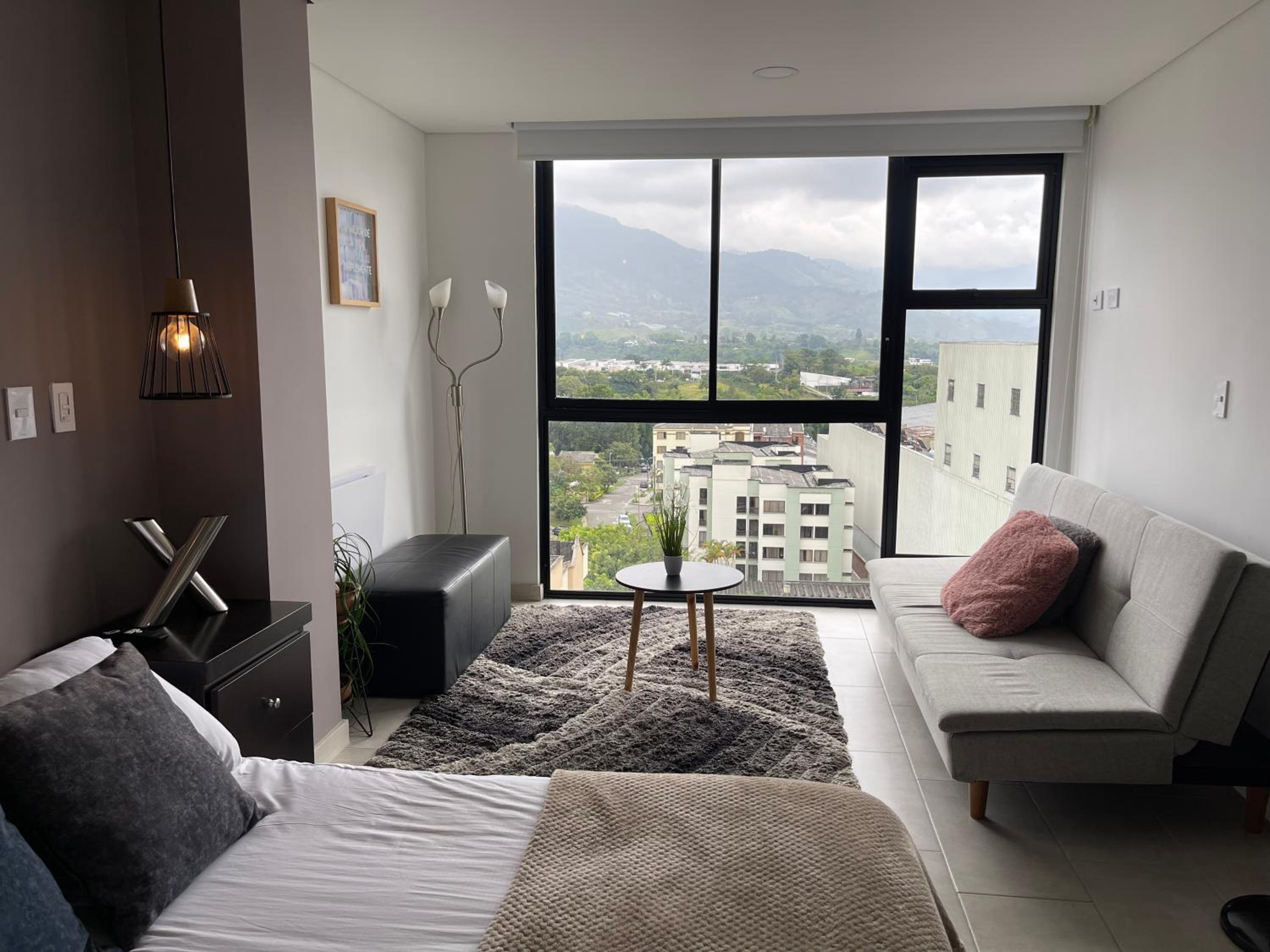 Hermoso Apartaestudio con excelente ubicación view 3