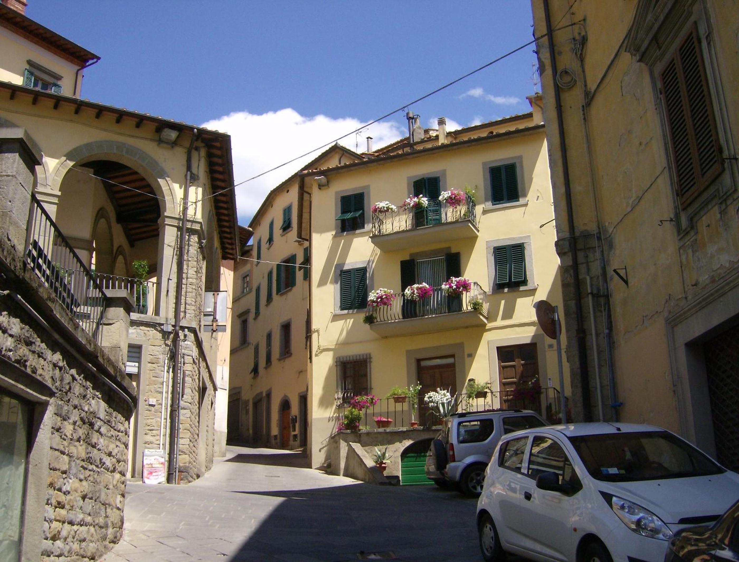Photo 33