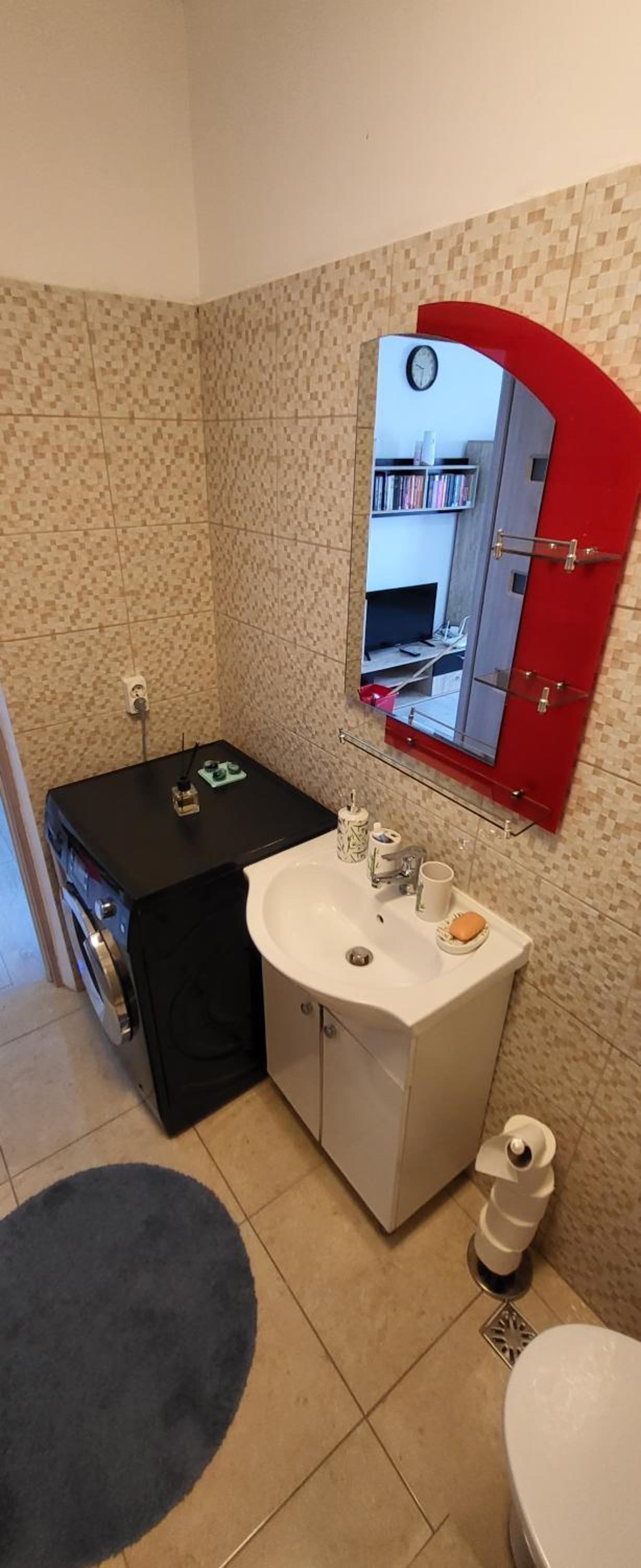 Photo 6
