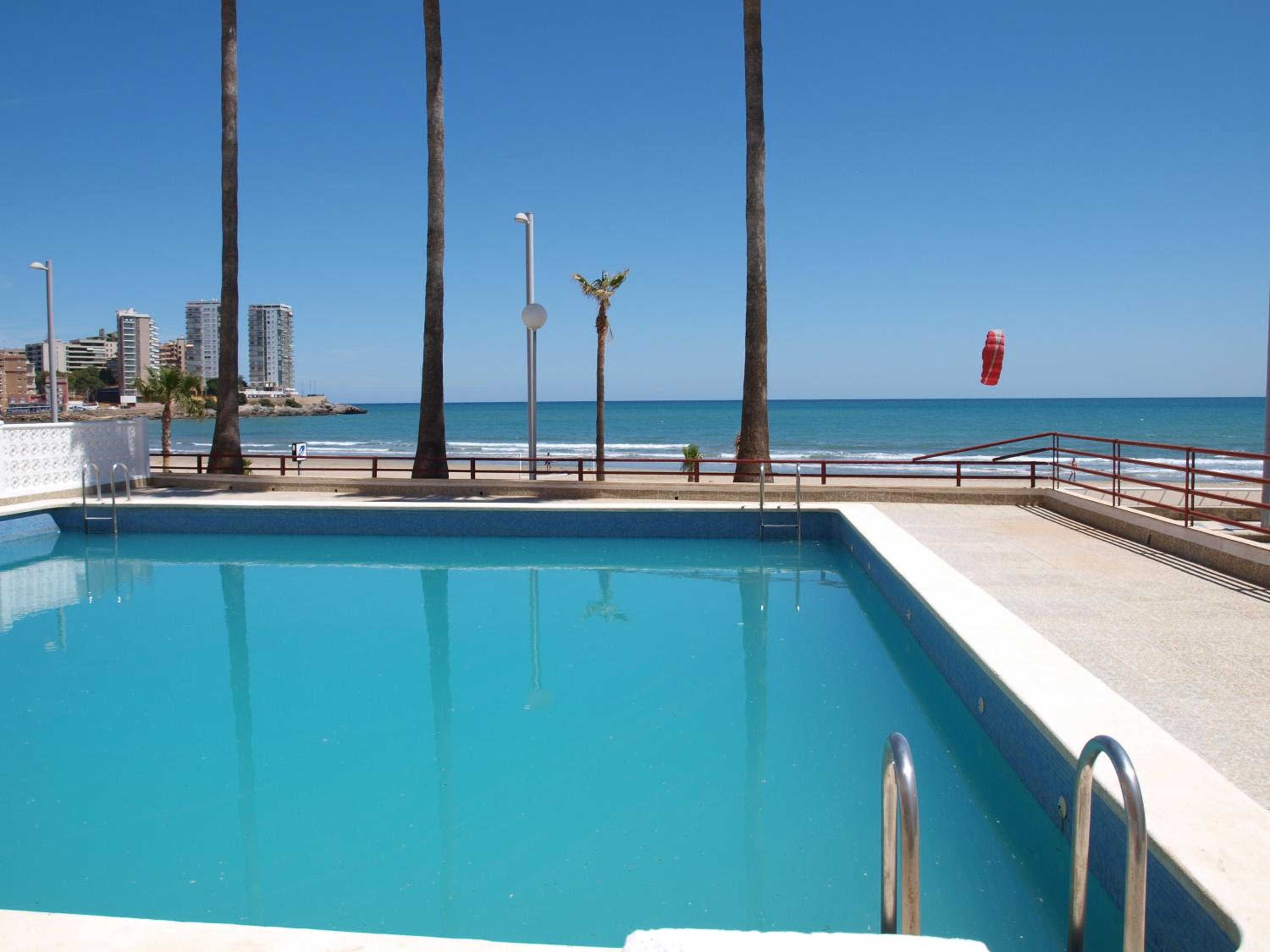 ApartUP La Concha Beachfront I photo 3
