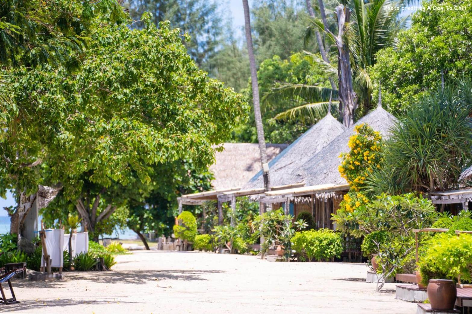 Thapwarin Resort - Green Hotel
