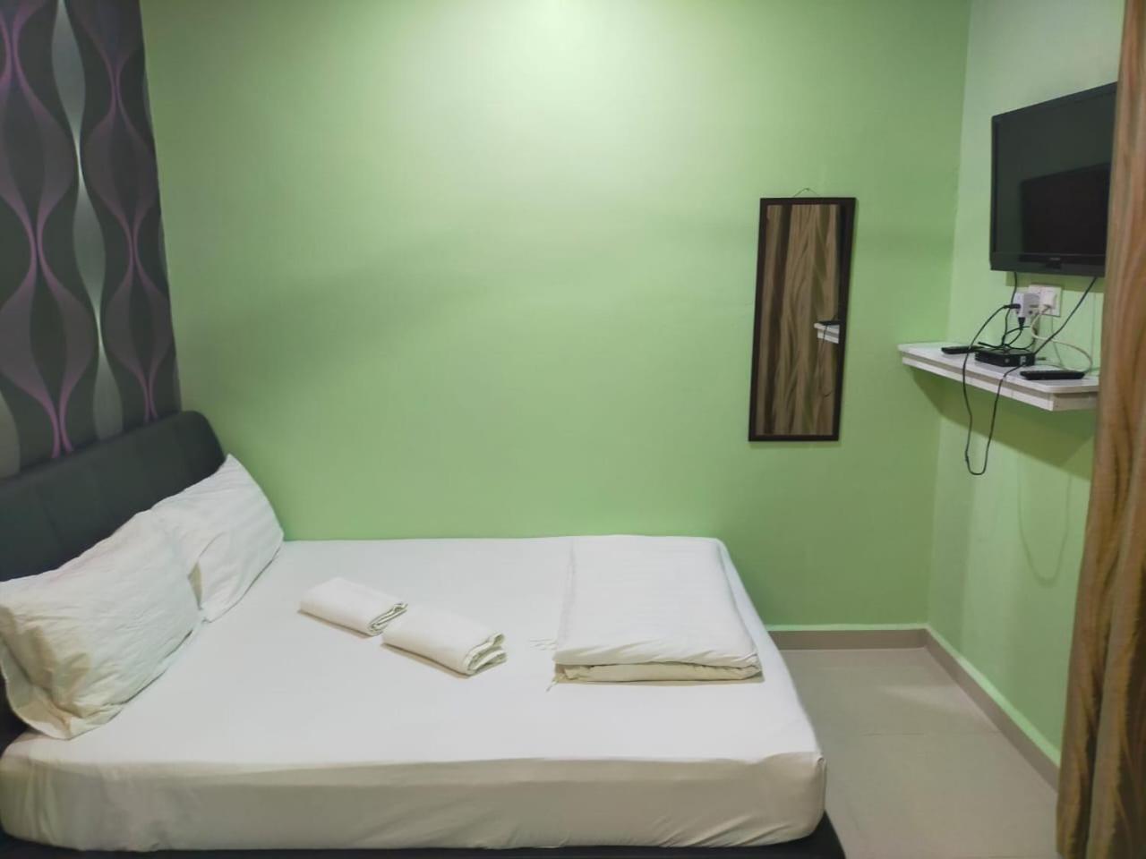 Leaf Guest House
