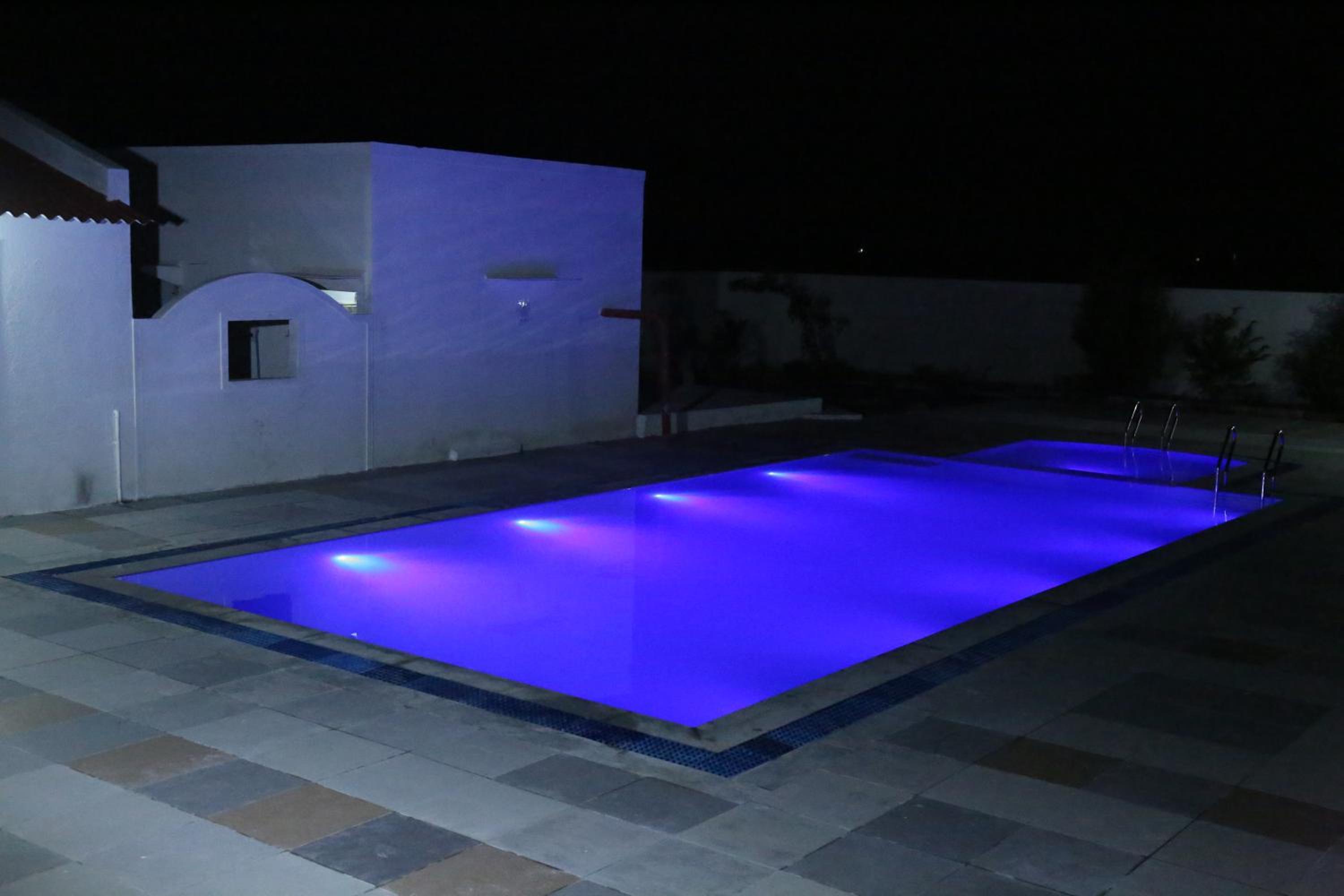 Daksh The Madhuvan Suites Dwarka