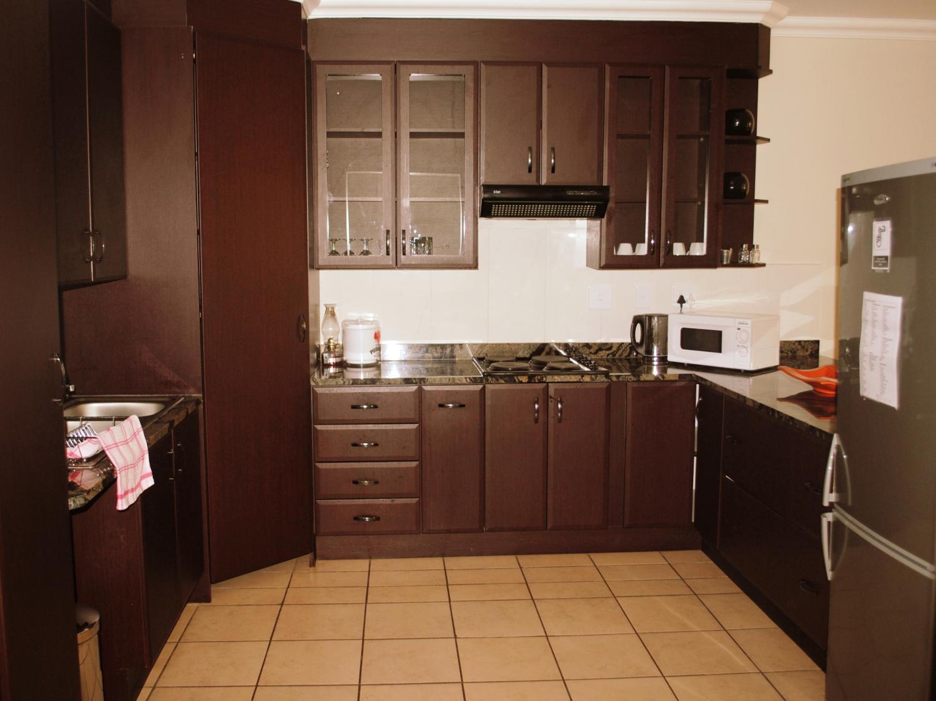 Palm Valley Inn And Day Spa