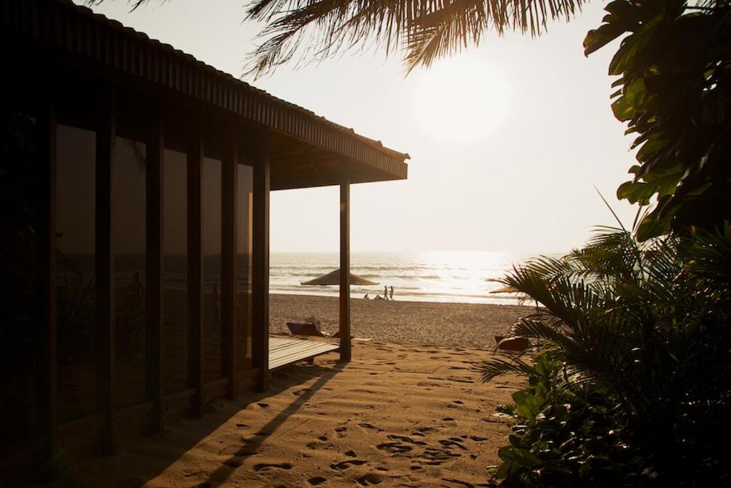 Dunhill Beach Resort