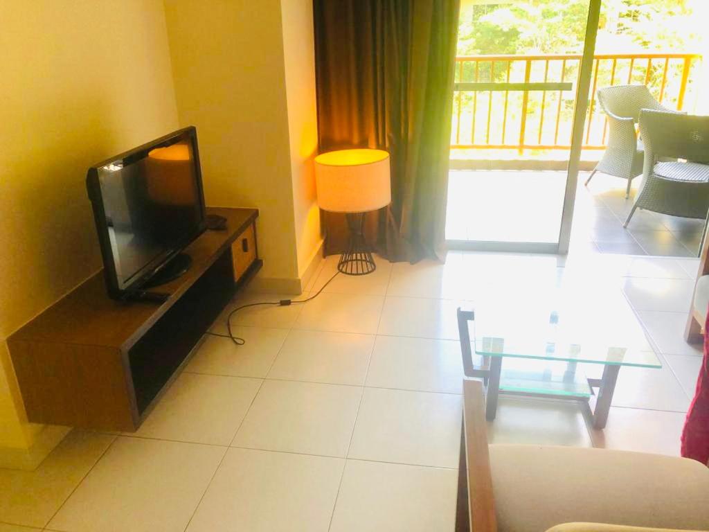 3 room apartment with garden view photo 3