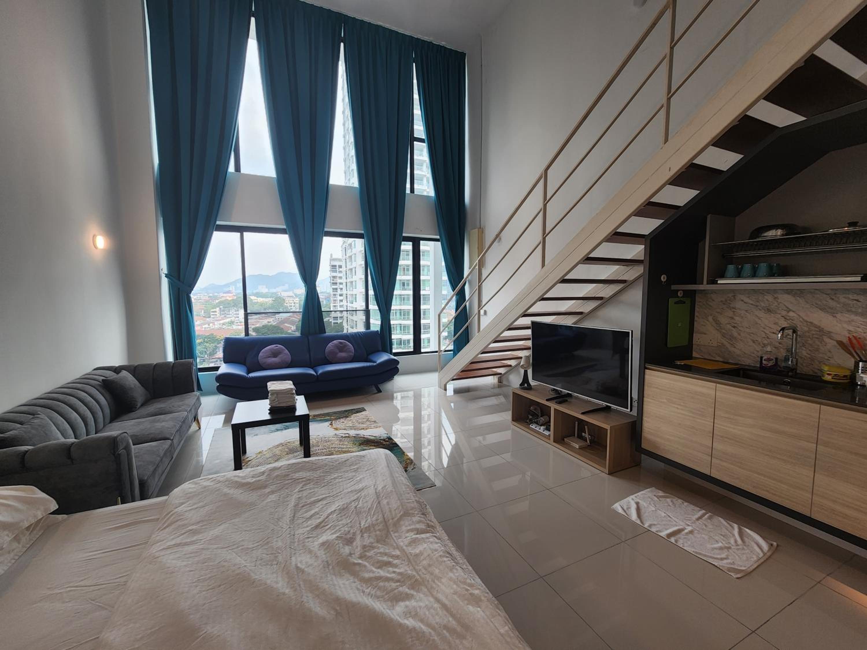 Sunrise Gurney Premium Suite - Gurney Drive