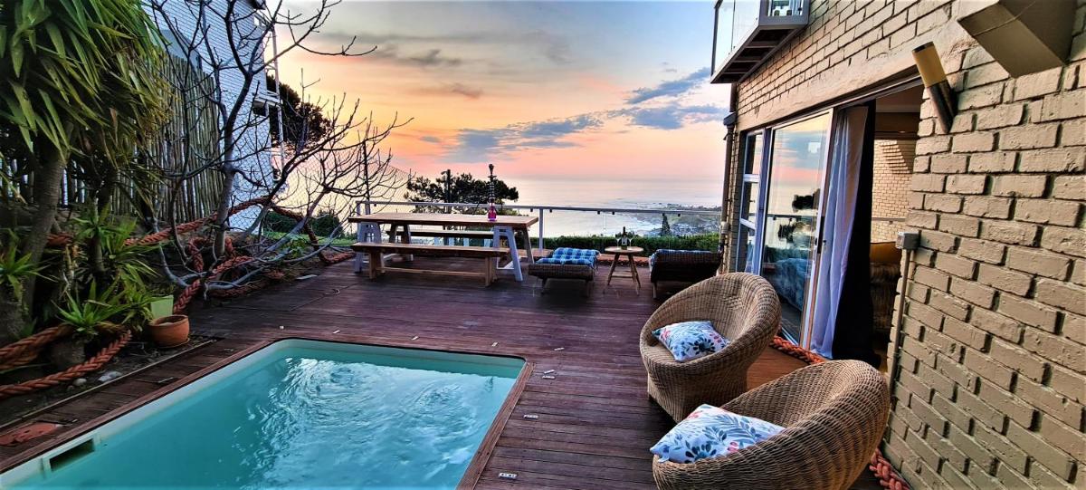African Sunsets Camps Bay view 2