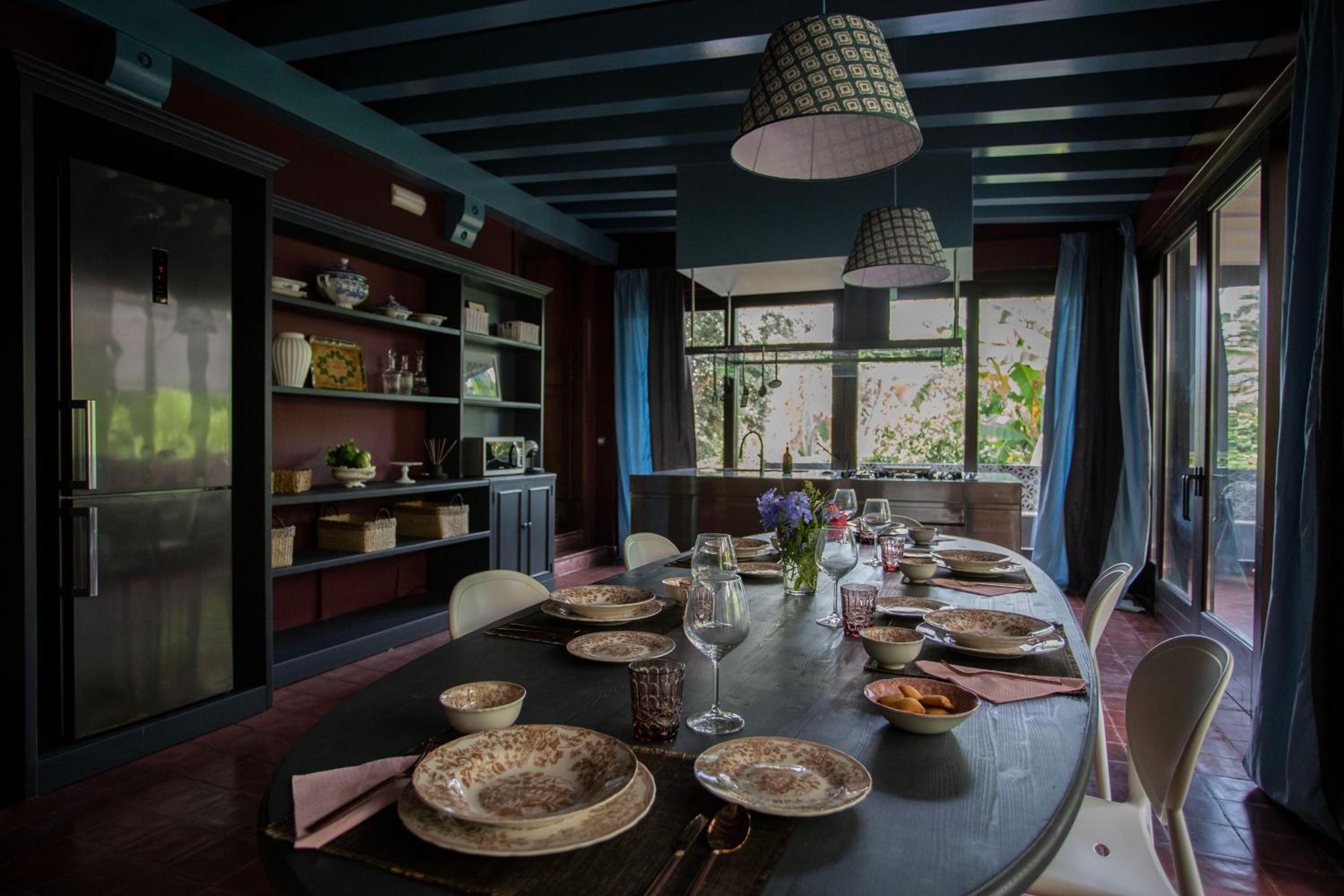 dining