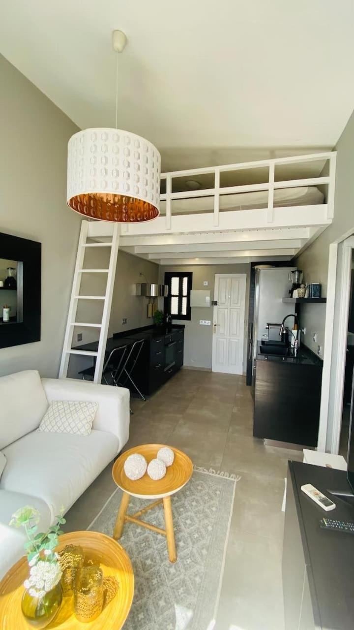 Very Romantic Seaview Apartment Patalavaca Mogán with Warm Pool