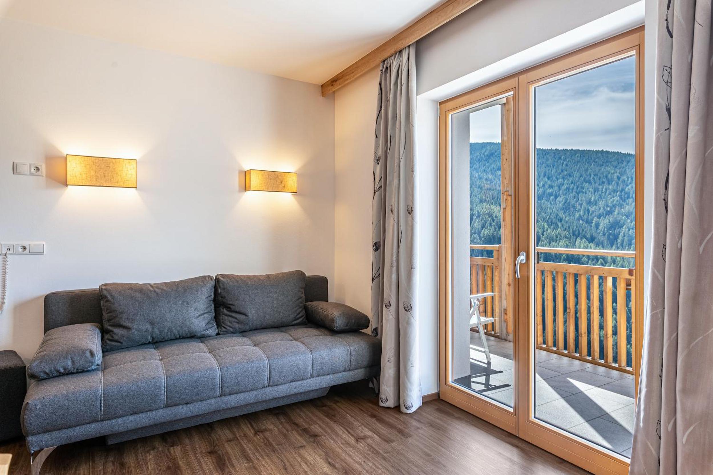 Hohenegg Apartment Julian view 4
