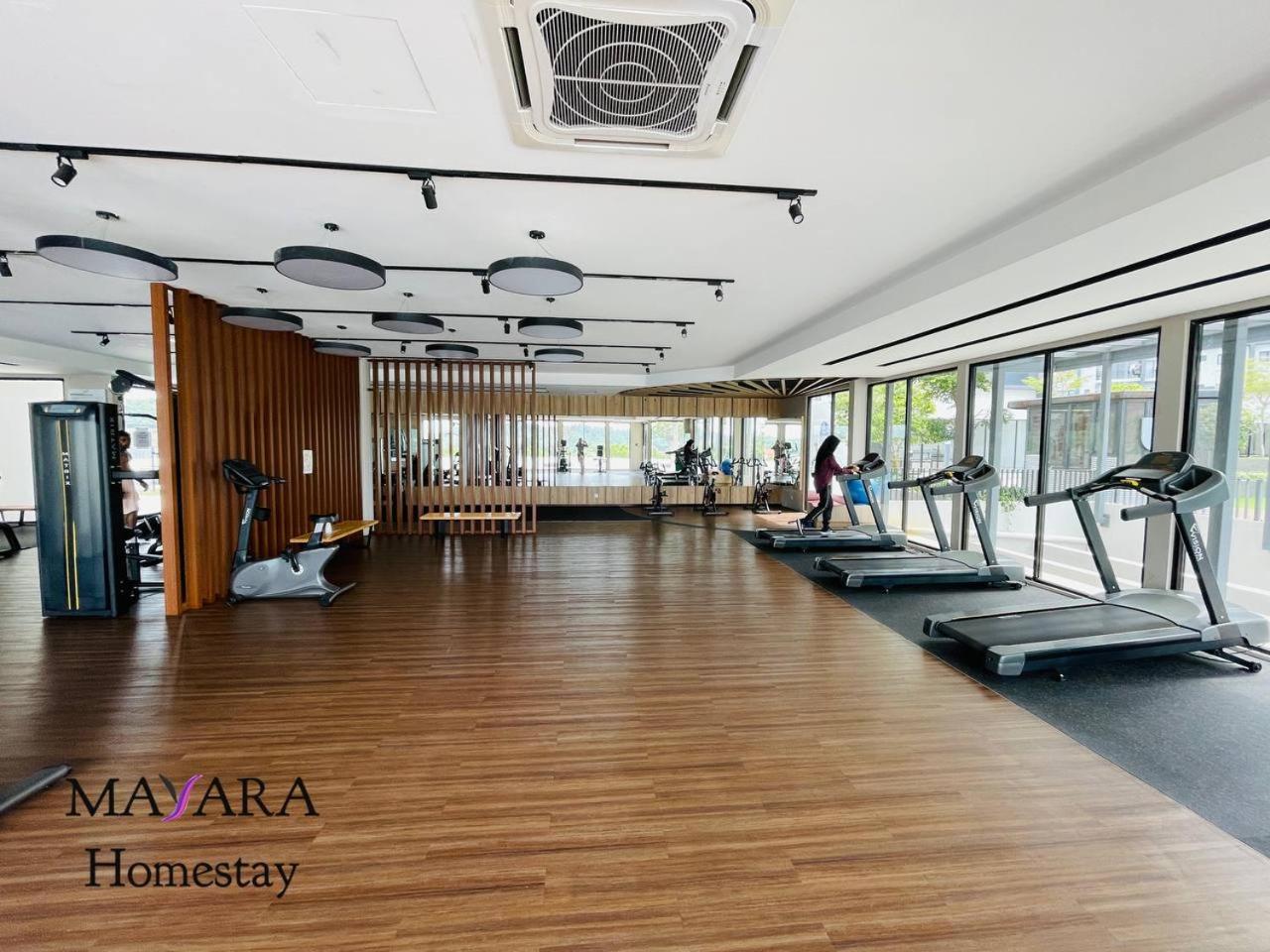 MAYARA Homestay @ Residensi Lili