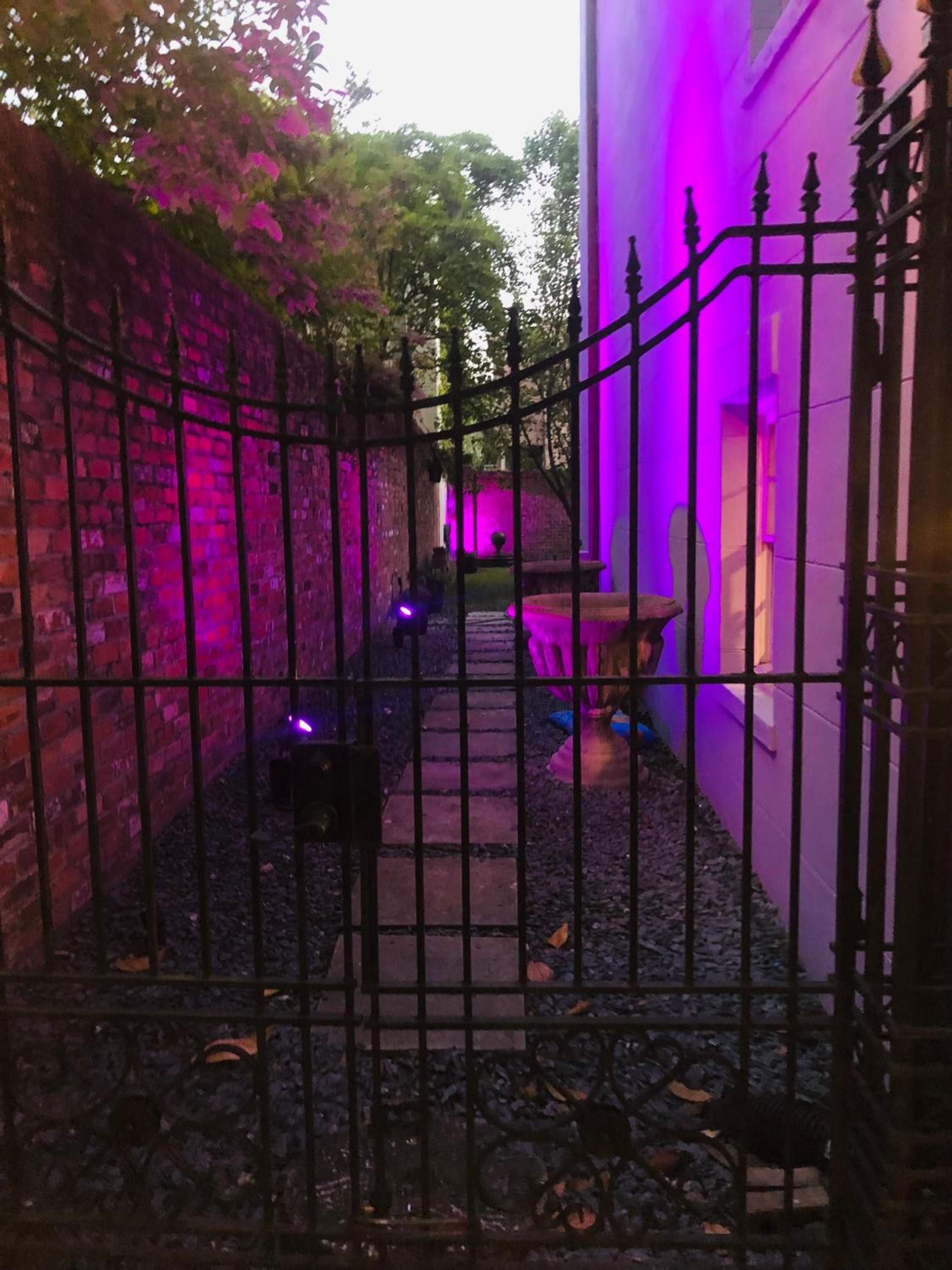 Savannah Sojourn - Time Travelers Retreat 1853 view 5