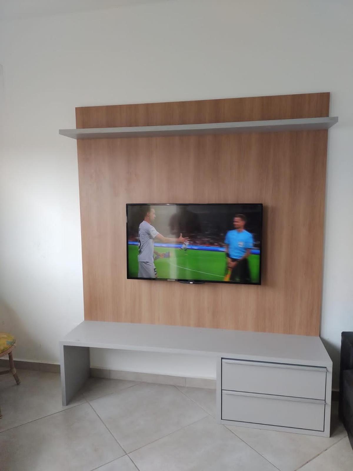 Sobrado frente ao SESC, WIFI 300MB, 2 vagas auto, cozinha, churrasqueira, moderno e reformado