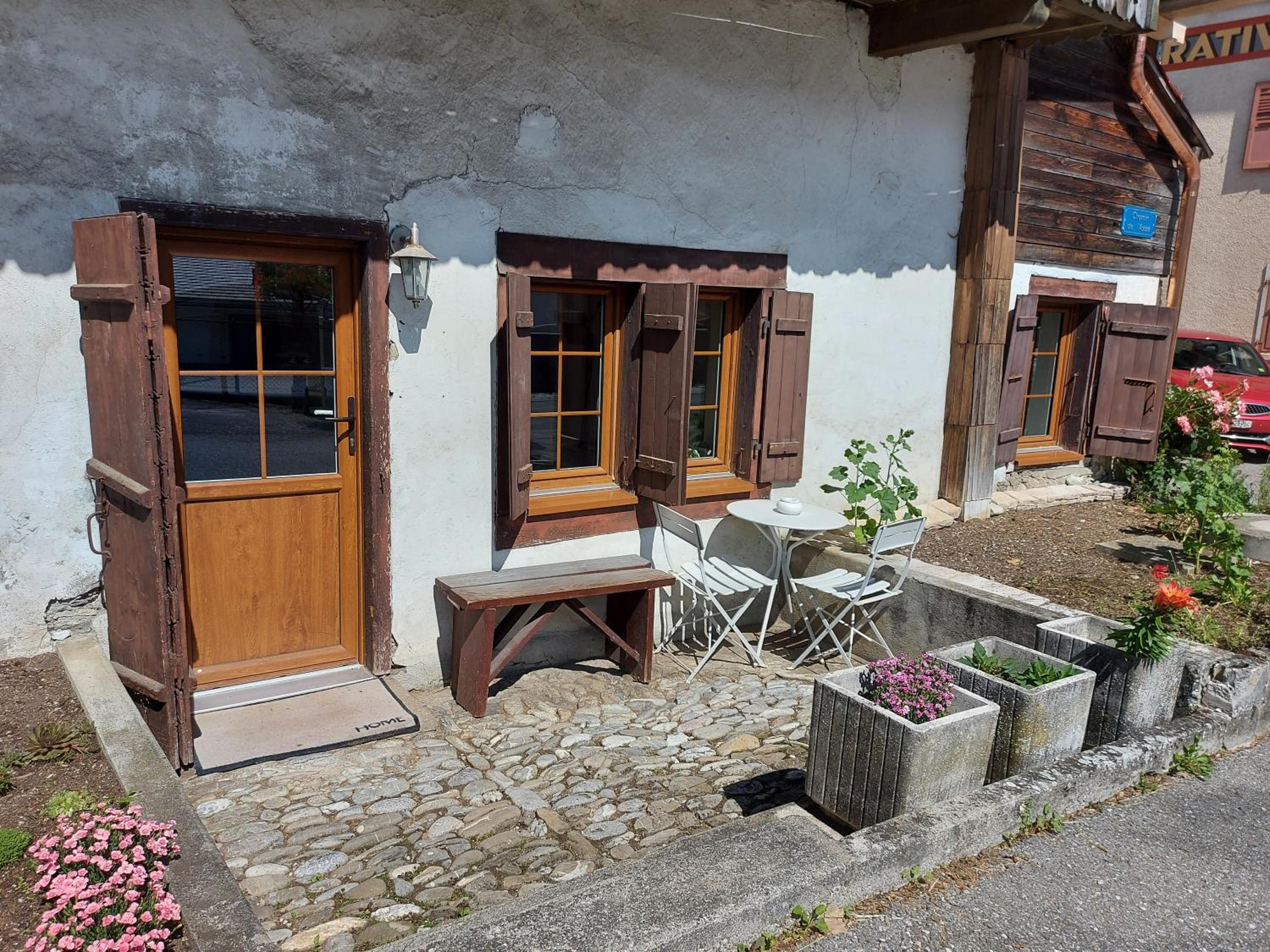 Appartement vouté en Gruyère dans l'Intyamon view 5