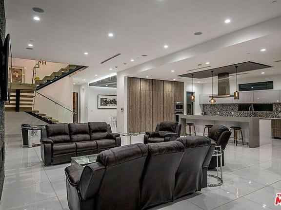 Villa Huston