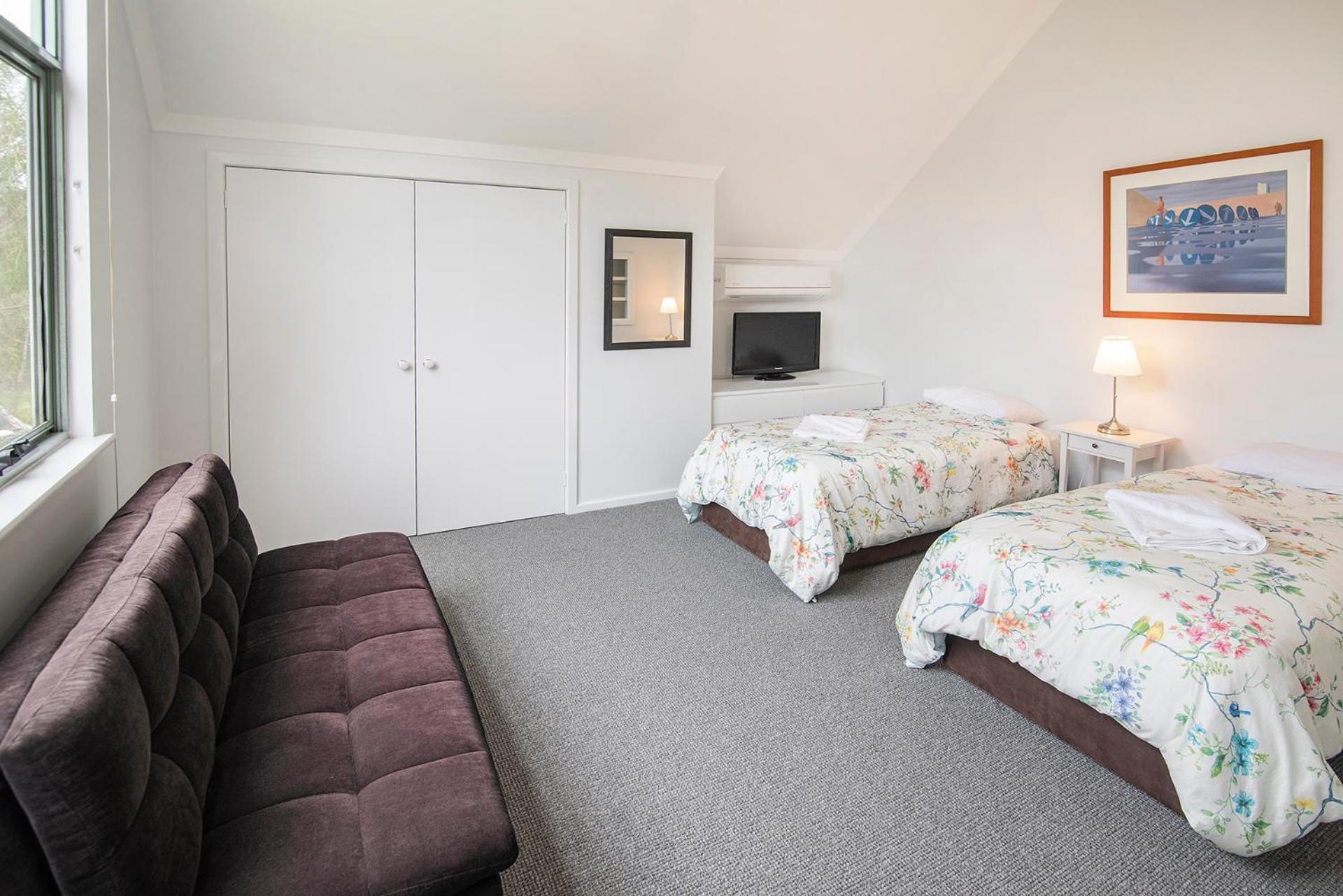Bayshore Beachside Resort