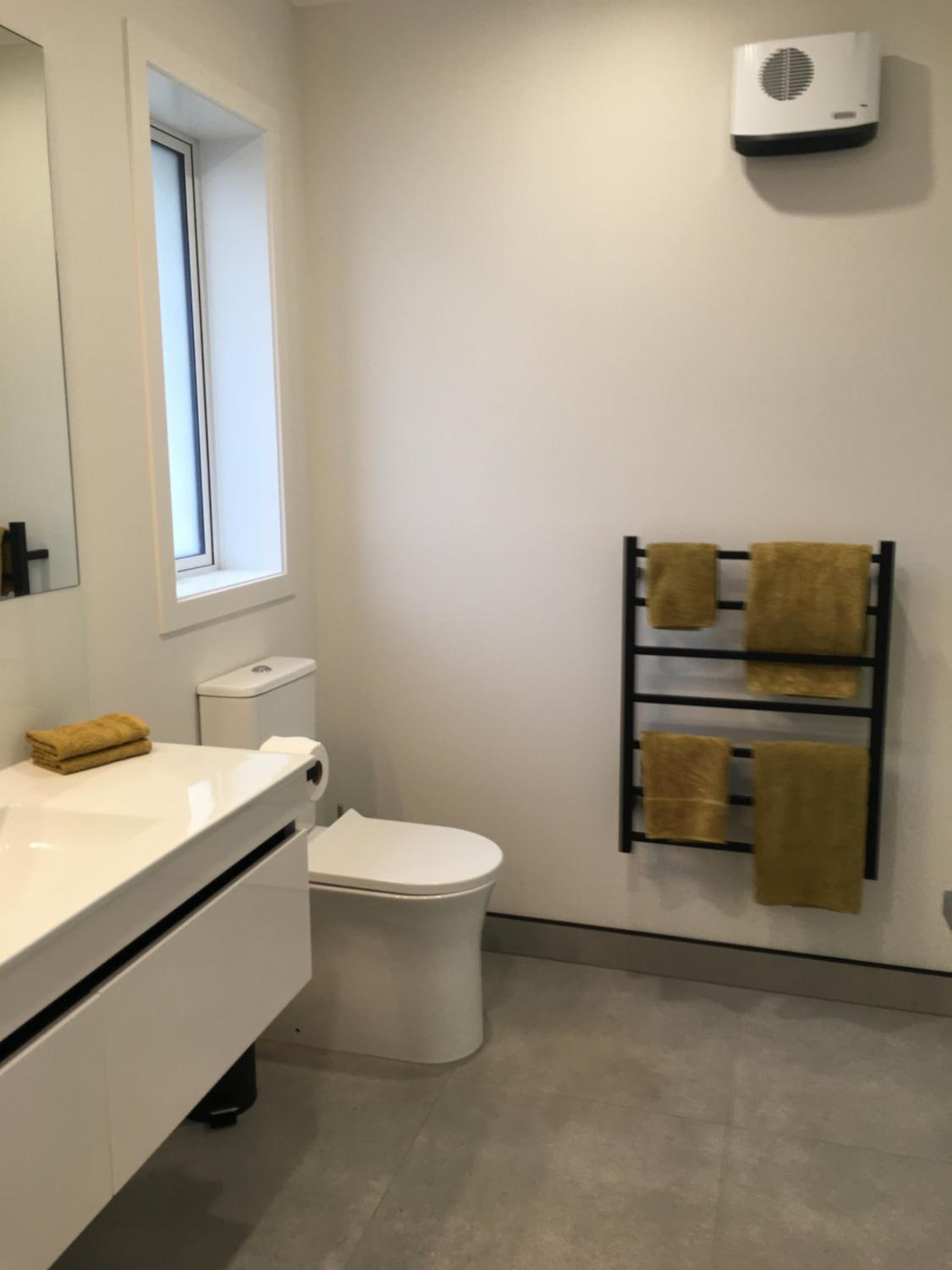 Lakeview Terrace Accommodation view 3