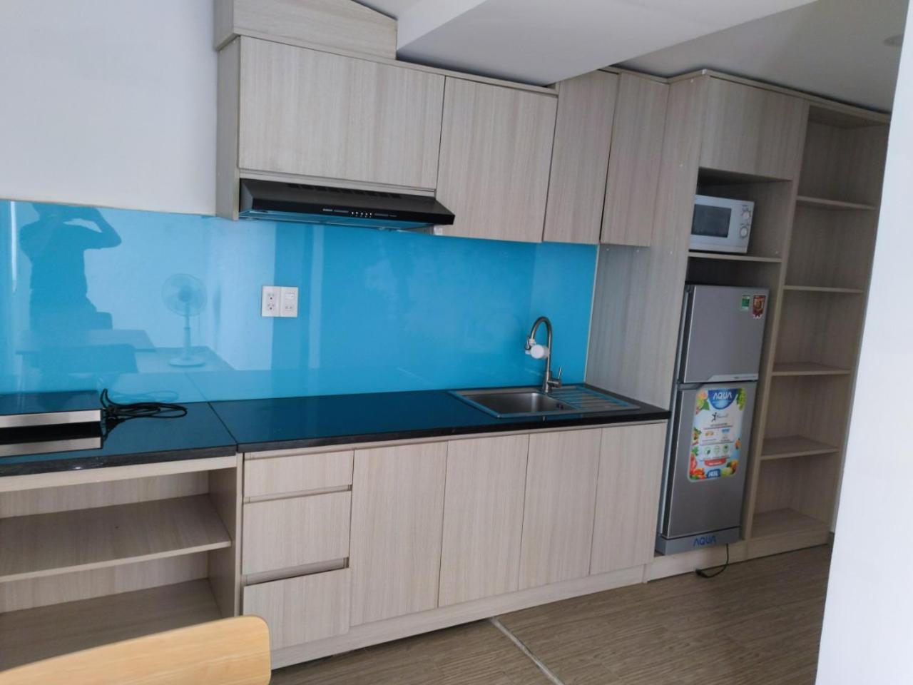 Lee's Apartment