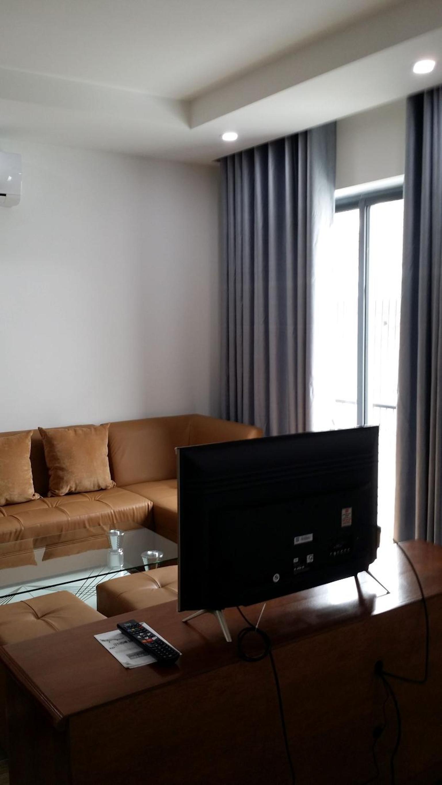 Lee's Apartment