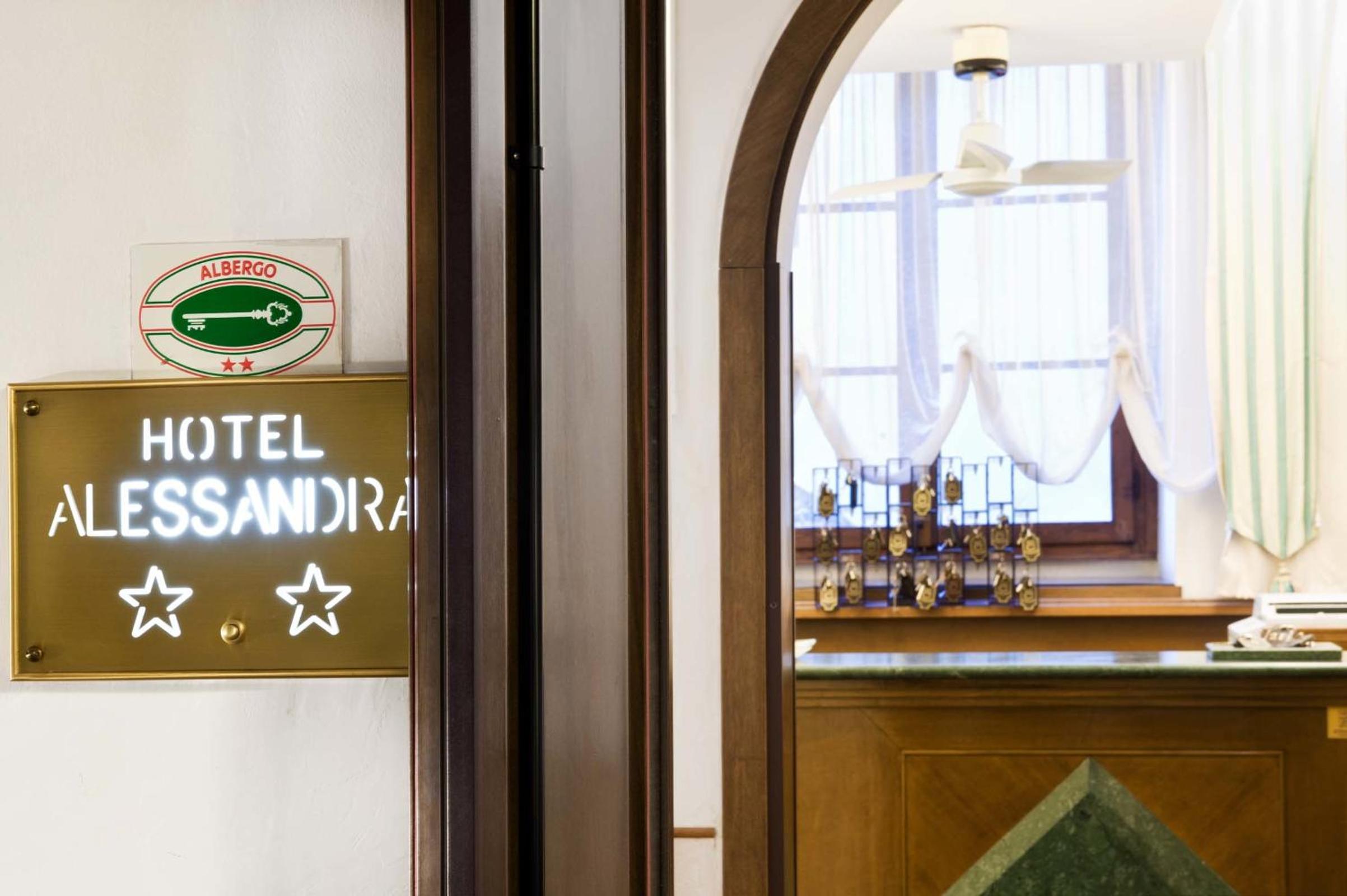 Hotel Alessandra - Image 1