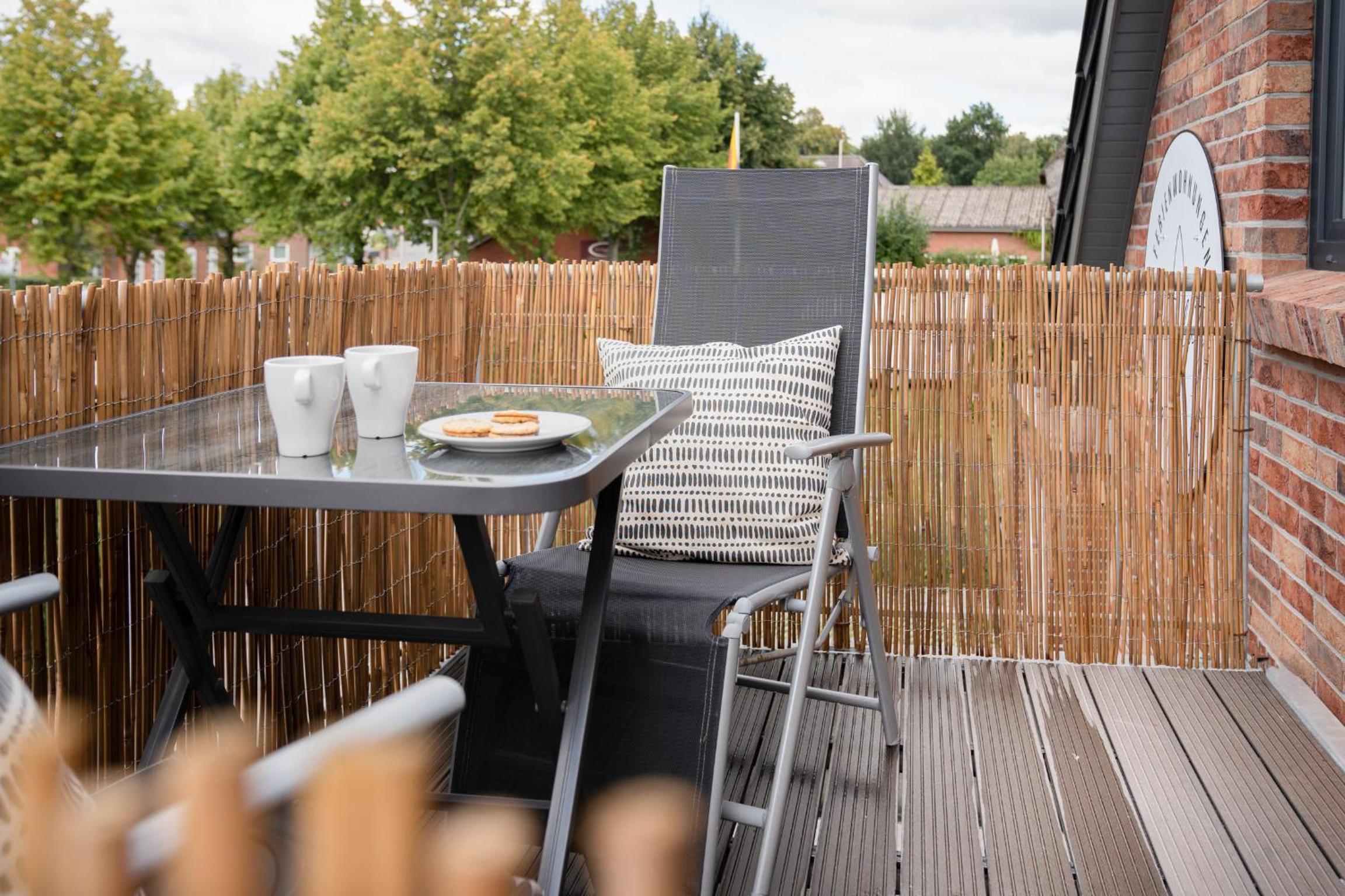 Küstenbutze im modernen Style mit Balkon