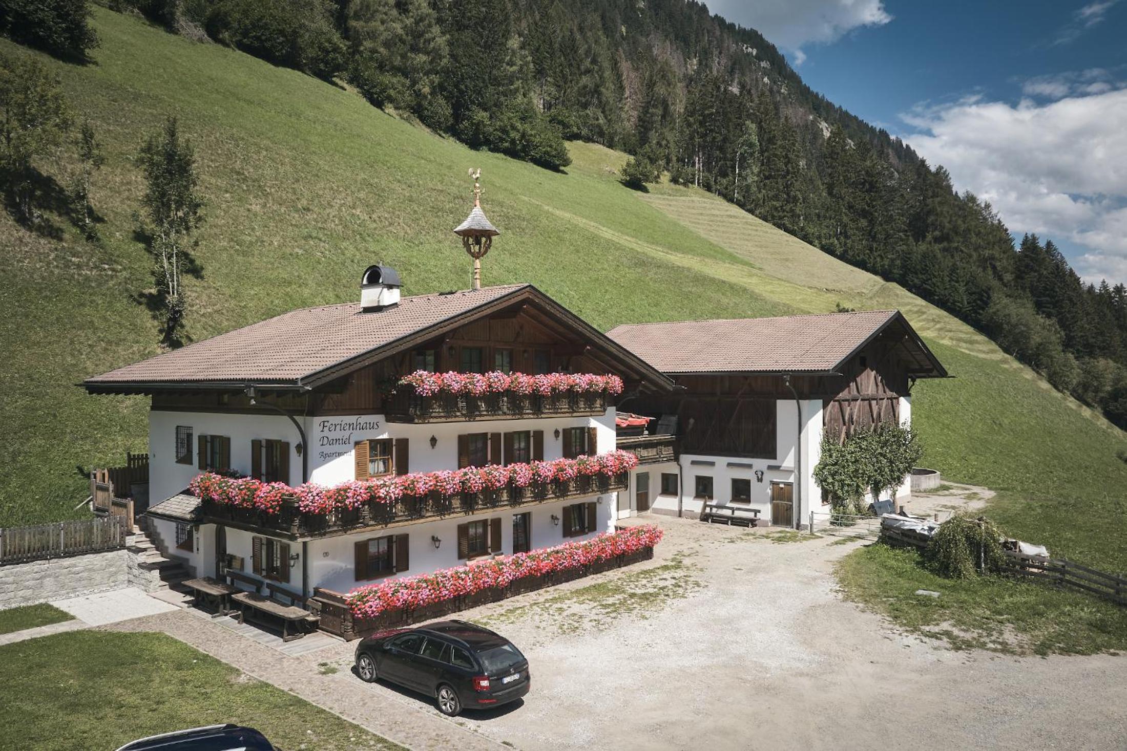 Ferienhaus Daniel view 3